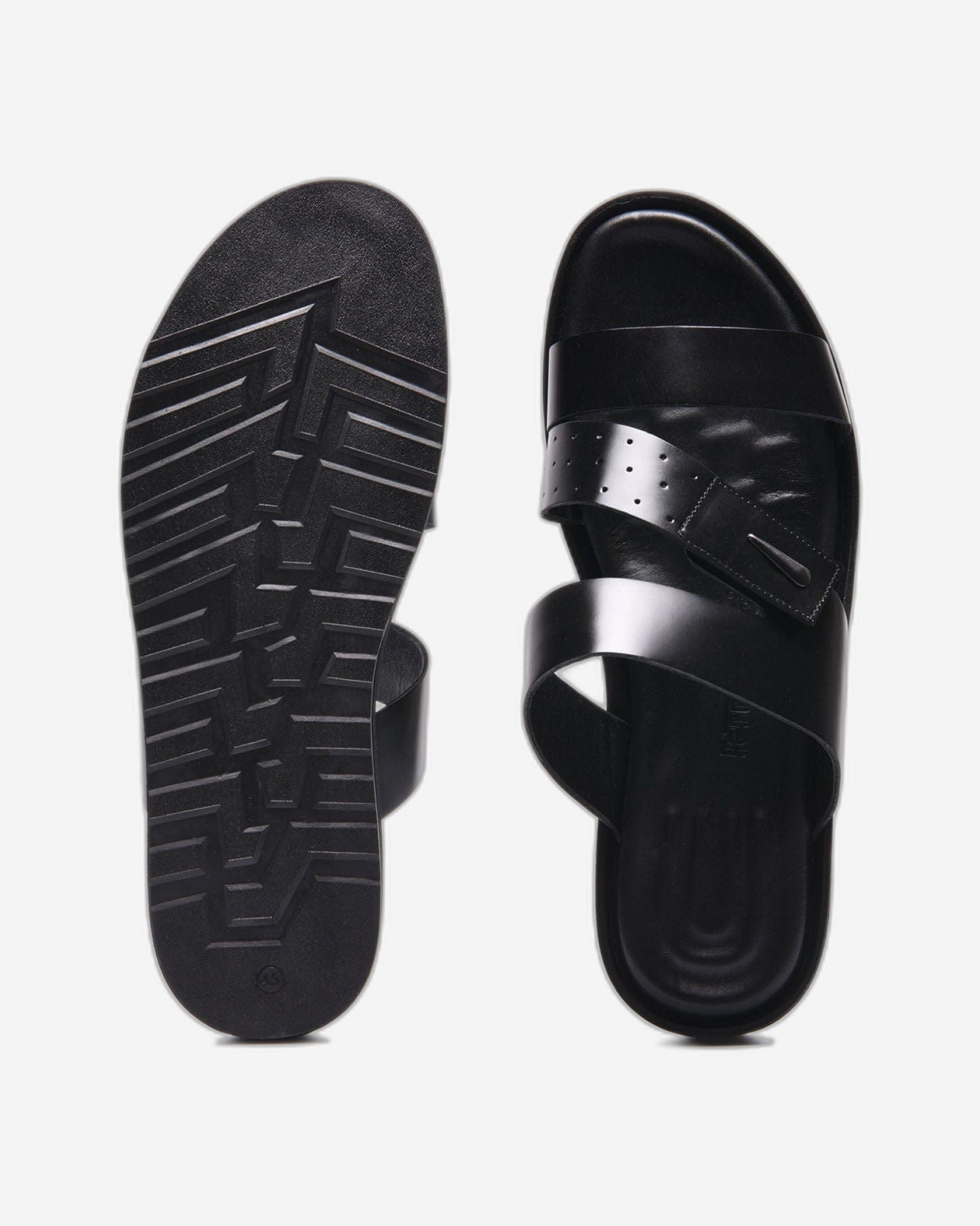 CHAOS Men's Sandals Black  - 1009