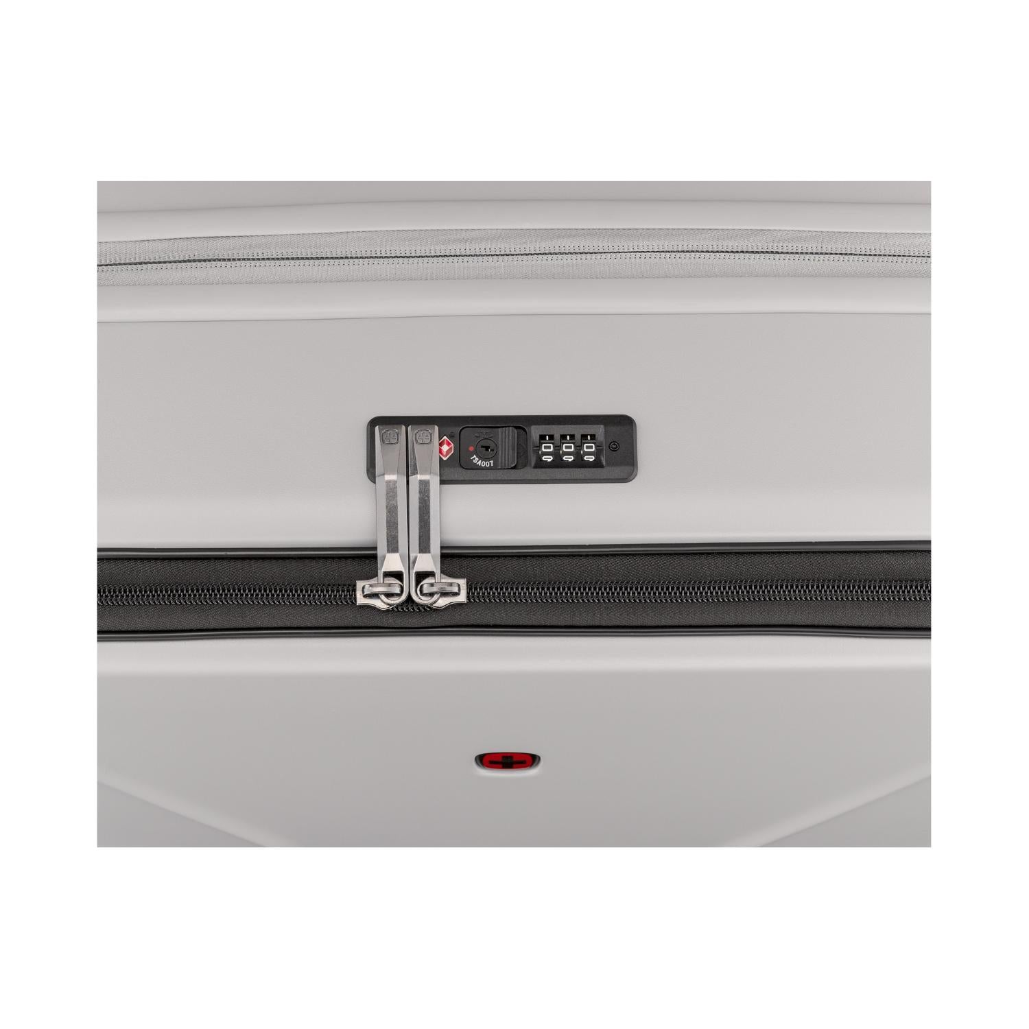 Wenger Amplix Hardside Expandable