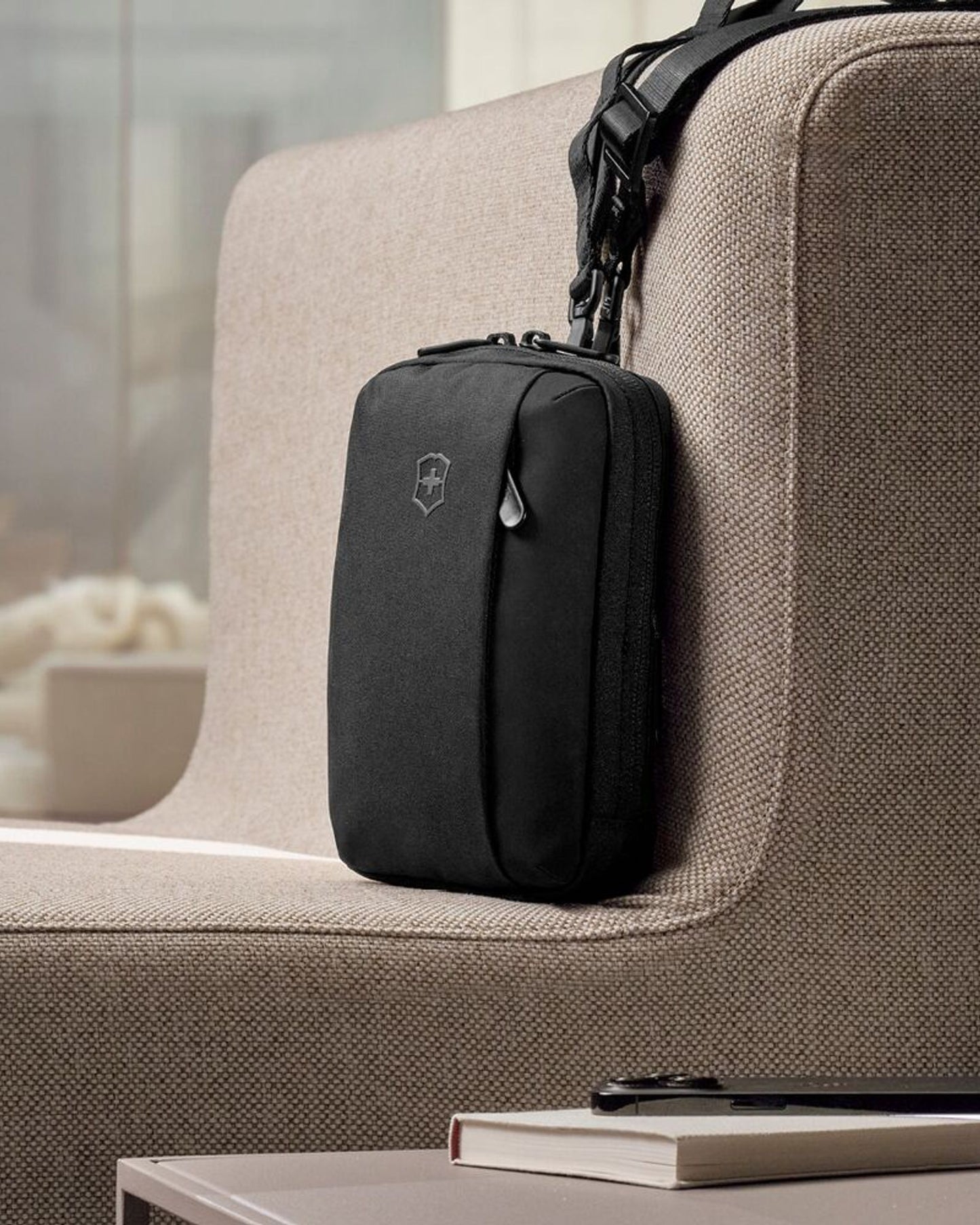 Victorinox Travel Essentials City Pouch Black