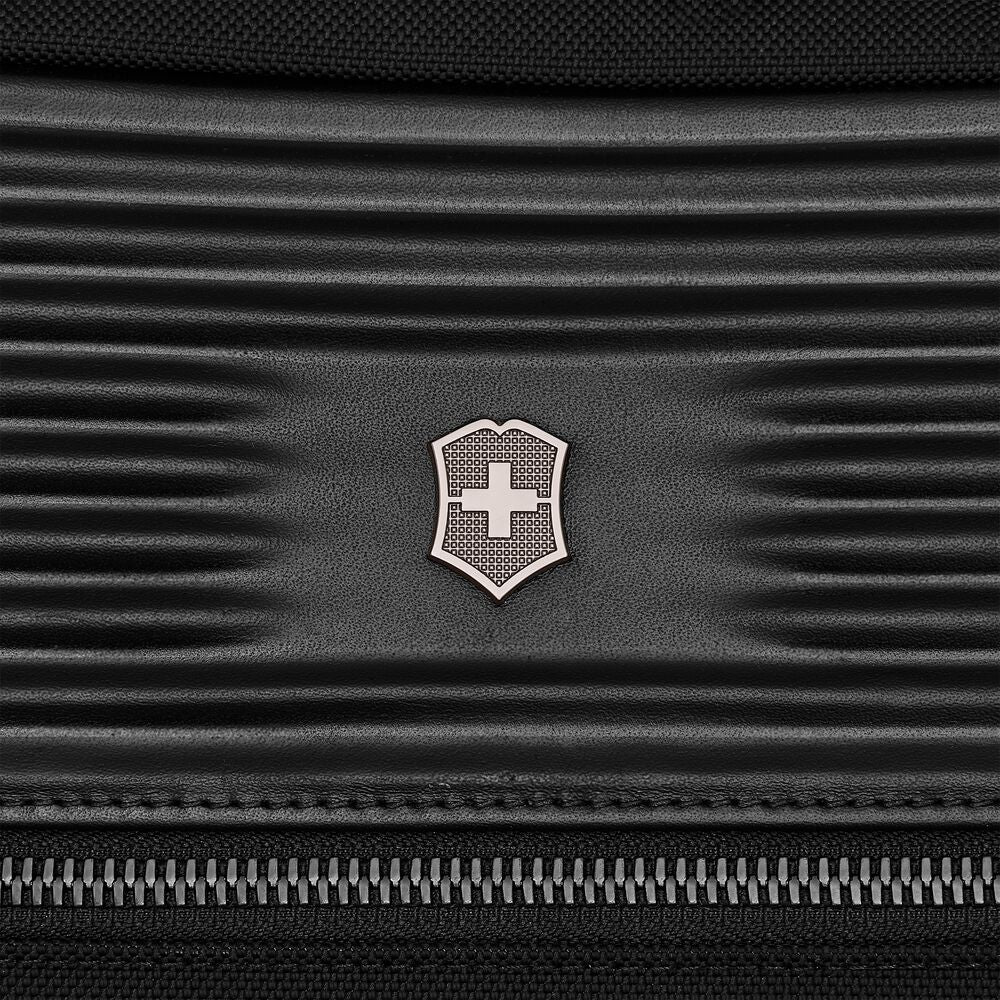 Victorinox Mythic Freqeuent Flyer Carry On Black
