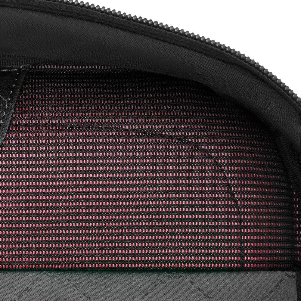 Victorinox Mythic Freqeuent Flyer Carry On Black