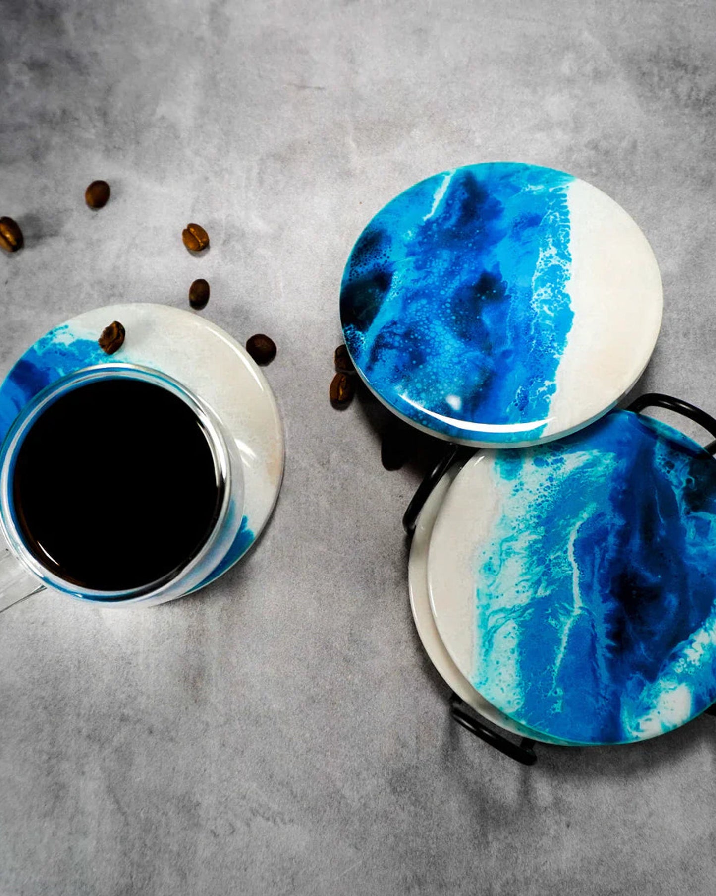 Lynn & Liana 4 Piece Printed Ceramic Coaster Set With Stand - Blue