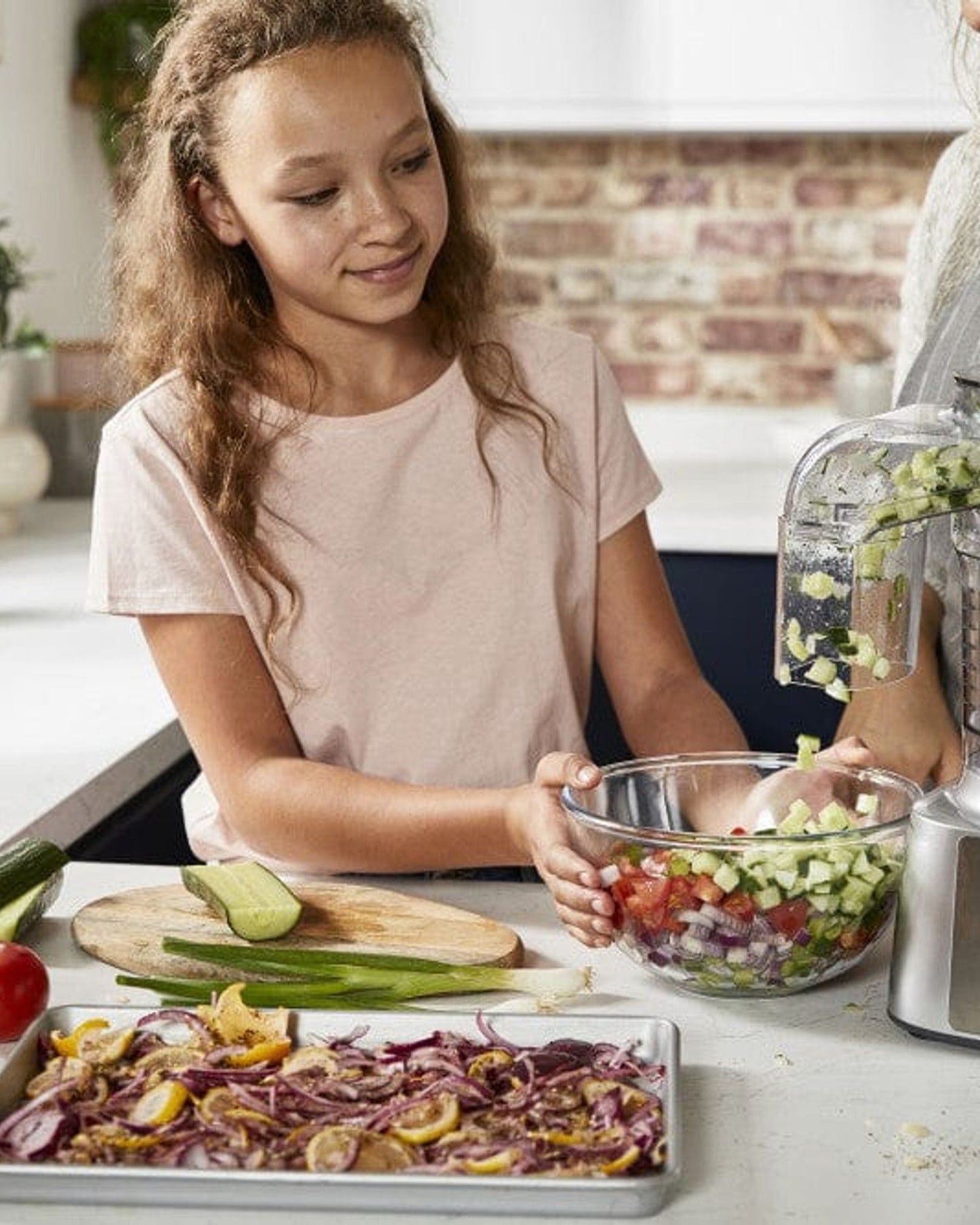 Kenwood Multi-Functional Food Processor with Multiple Attachments