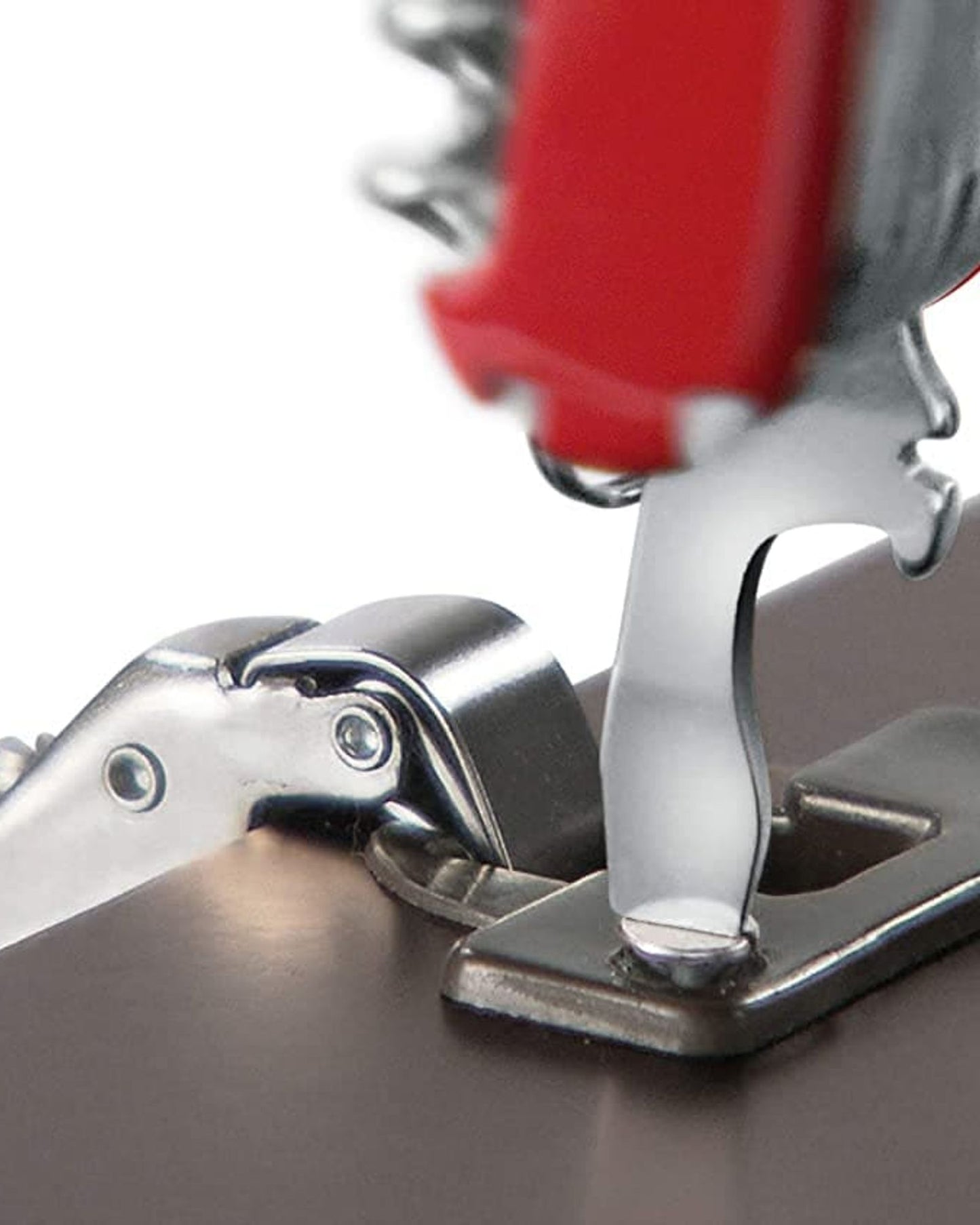 Victorinox Swiss Army Knife Handyman 91mm Red With 24 Functions - 1.3773