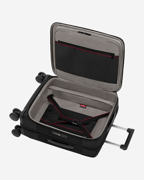 Victorinox Werks Traveler 7.0 Global Carry-On Black