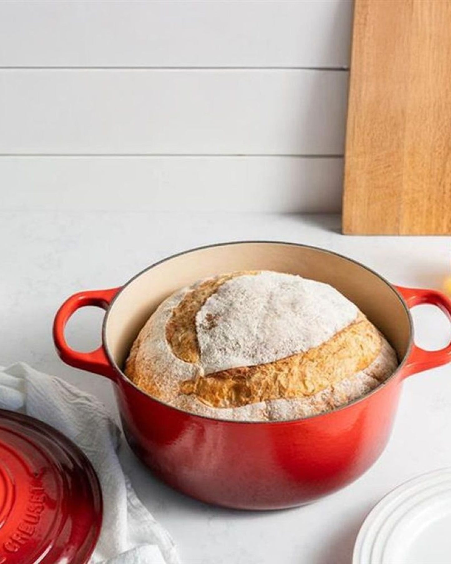 Le creuset Round French Oven 20Cm Cherry Red - 21177200602430