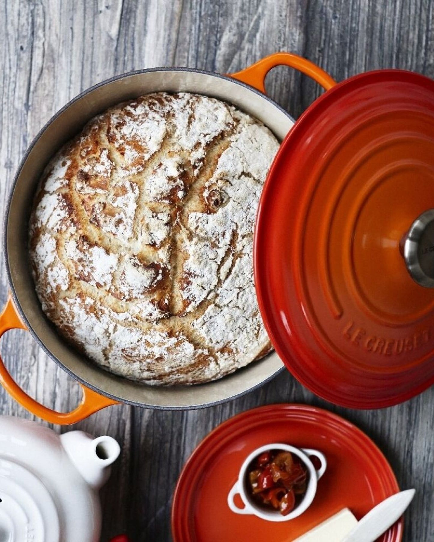 Le Creuset Round French Oven 24cm Flame