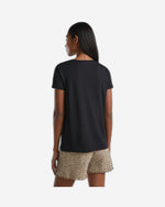 V-neck t-shirt in sustainable viscose