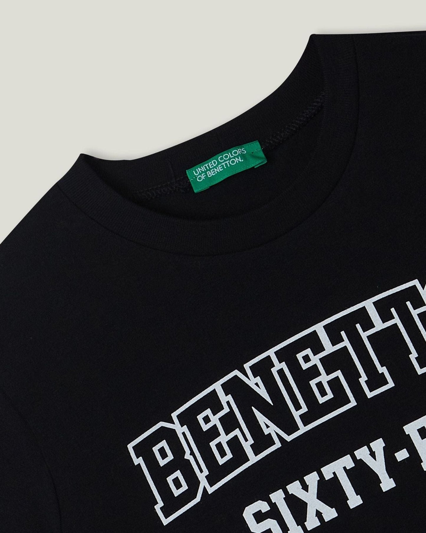 100% cotton t-shirt with logo