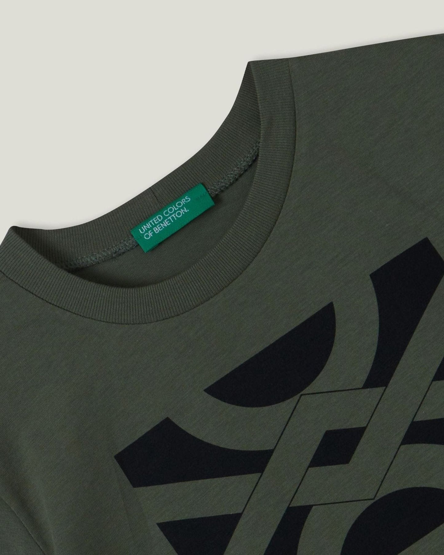100% cotton t-shirt with logo