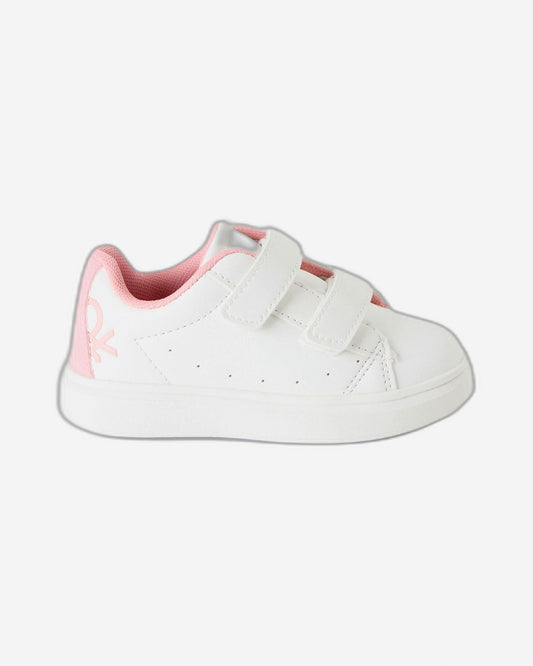 Low-top lace-up sneakers with straps