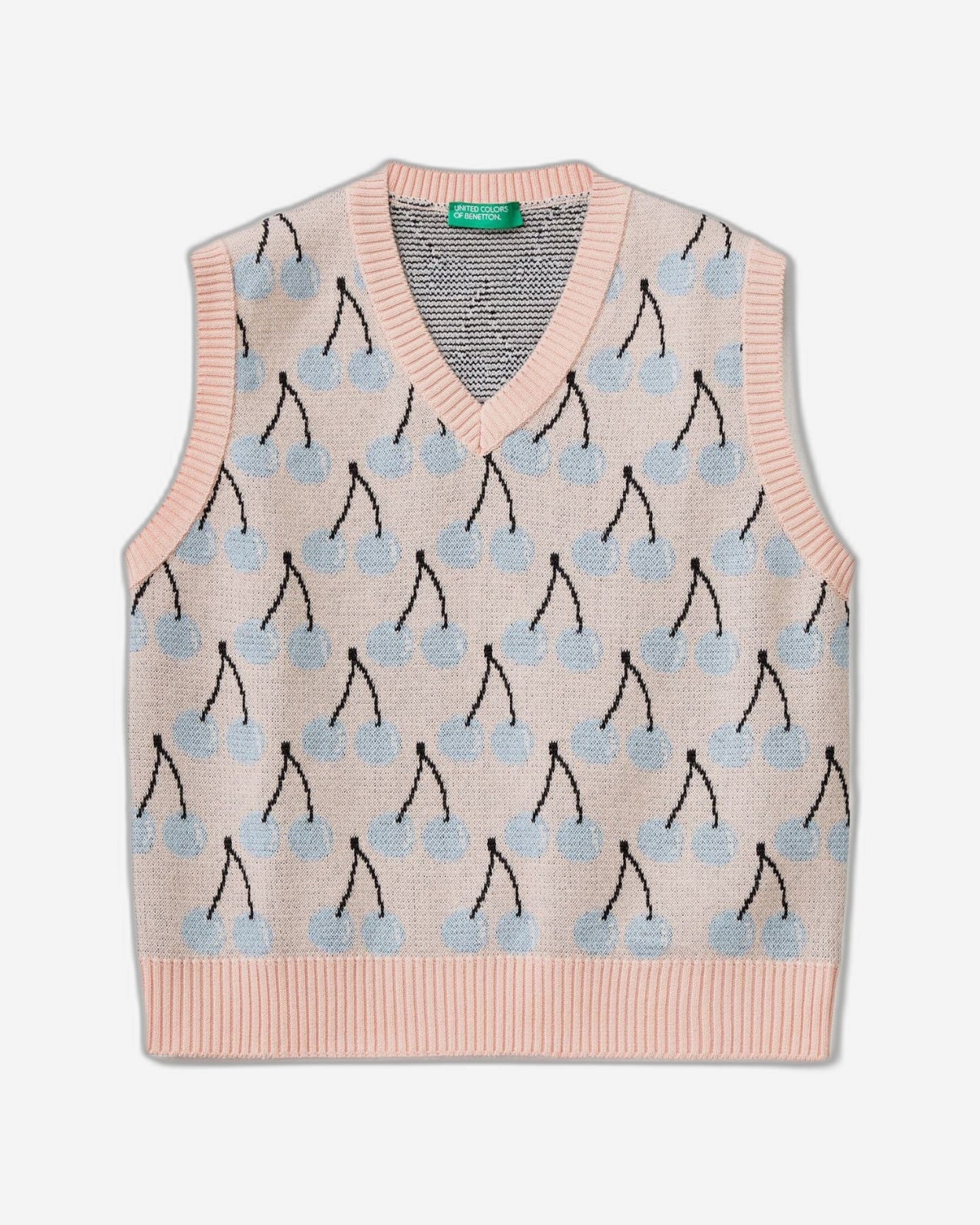 Vest with fruit pattern
