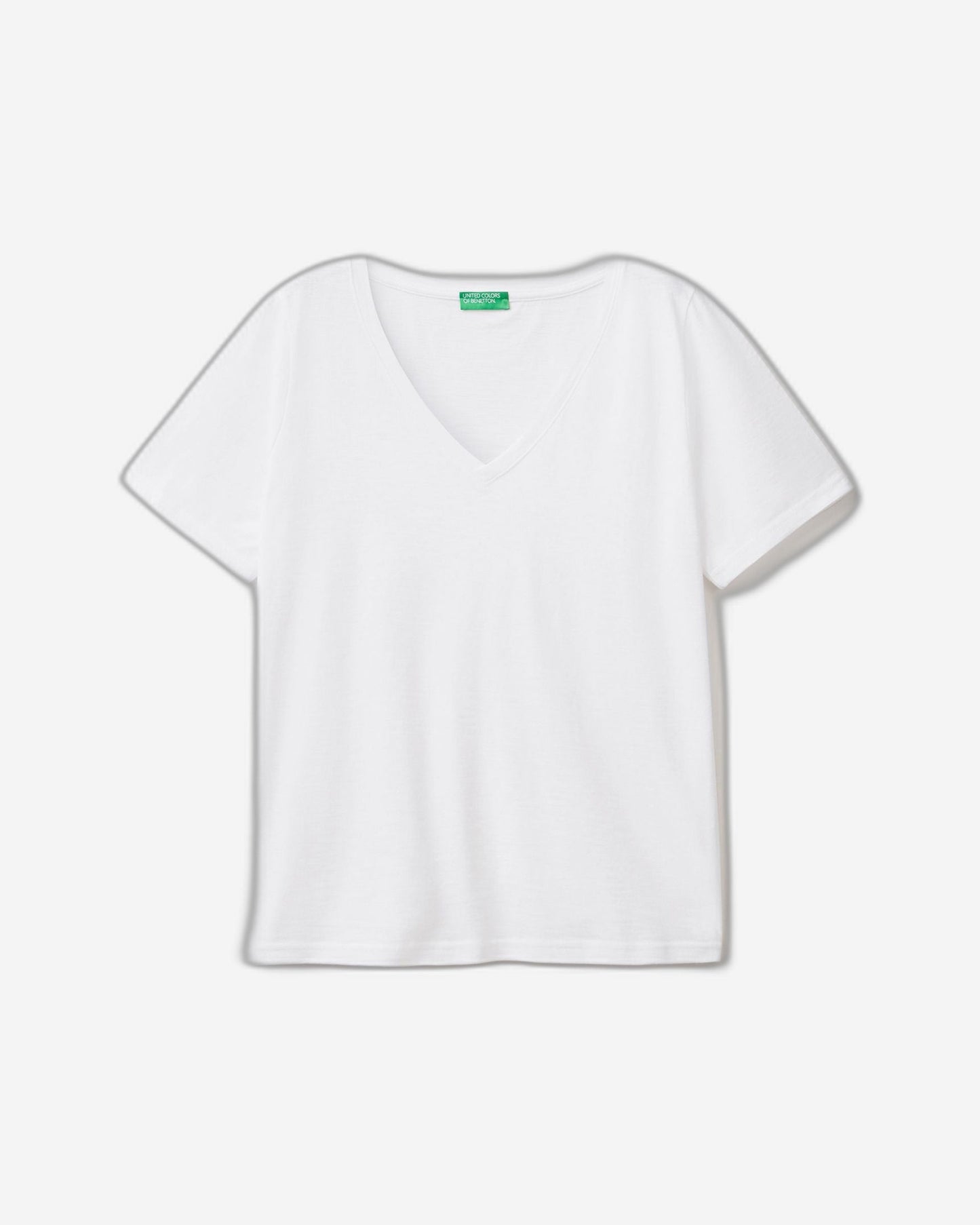 V-neck t-shirt in slub cotton