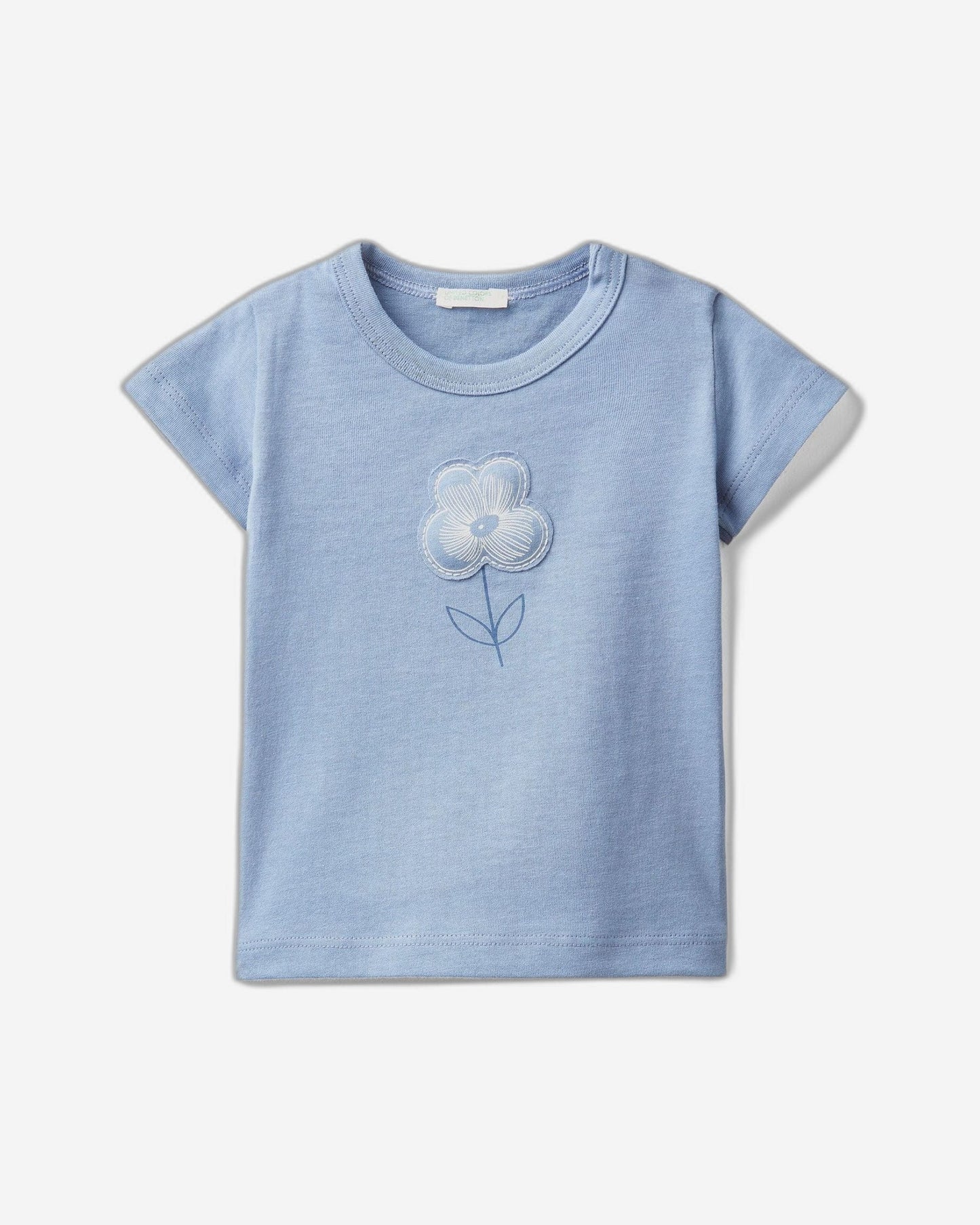 T-shirt with patch and print