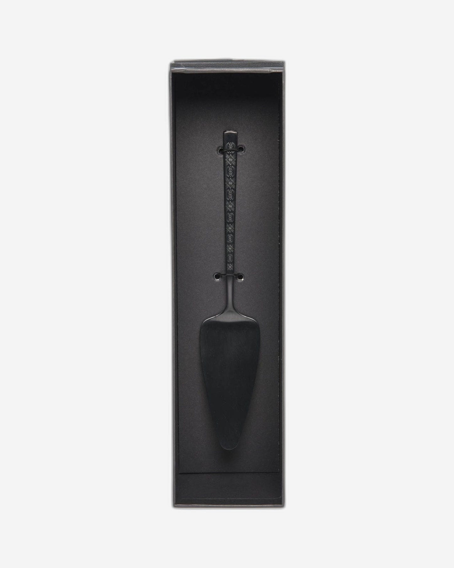 Belo Inox Obelisko Cutlery In Matt Black With Laser Engraved- Cake Server - Gift Box