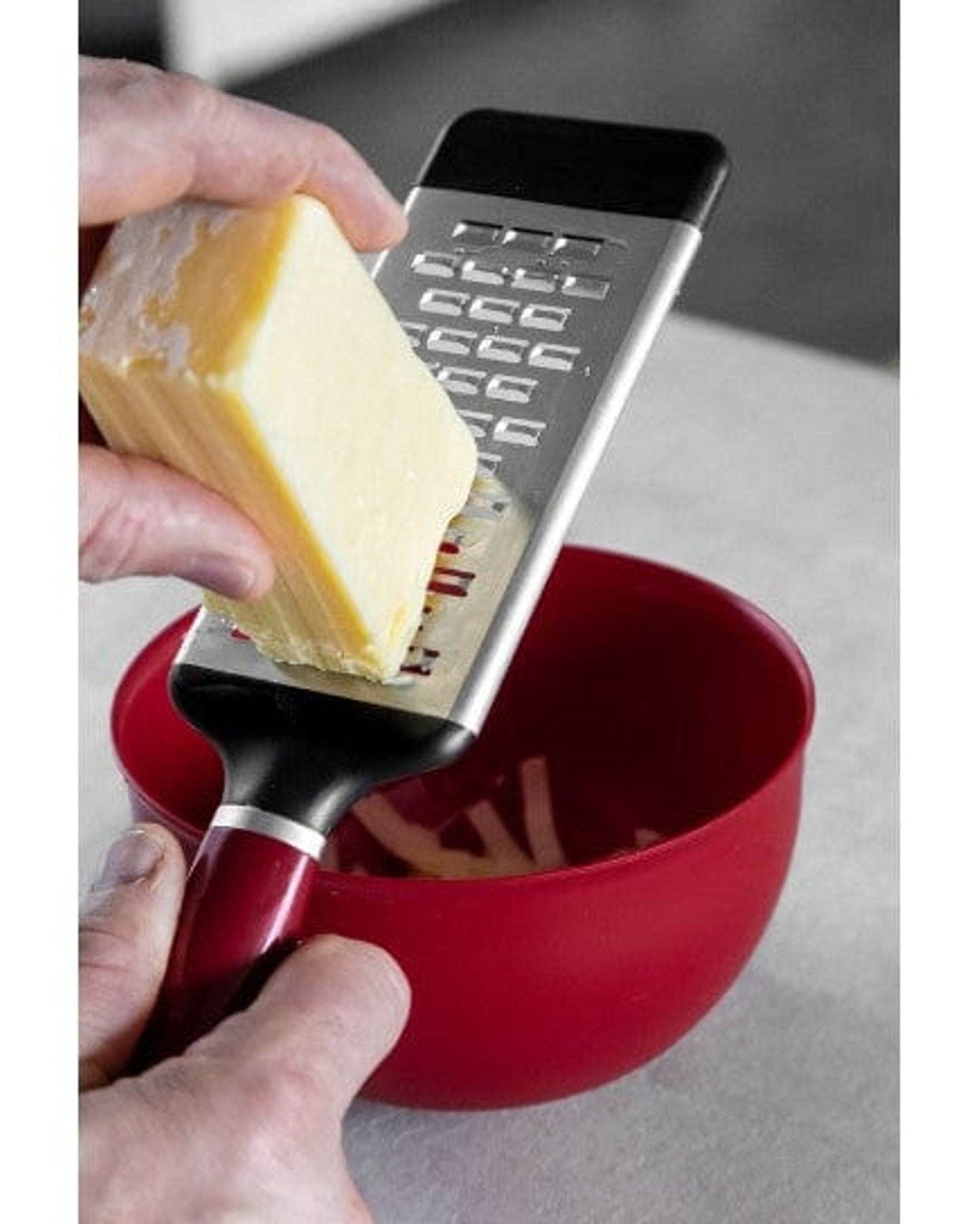 Kitchenaid Coreline Medium Etched Grater Empire Red