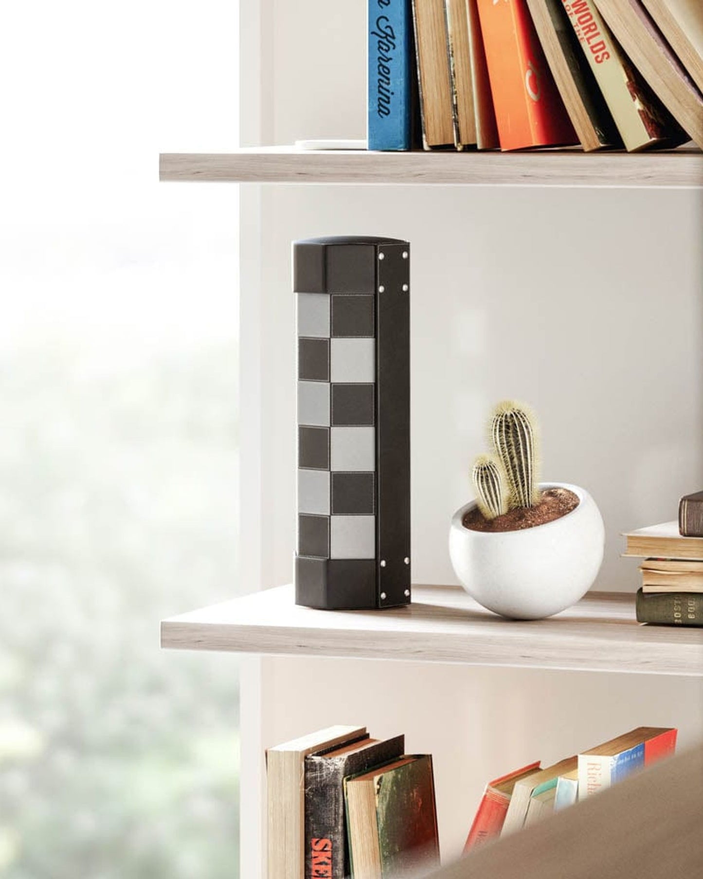 Umbra Rolz Chess/Checkers Set Black