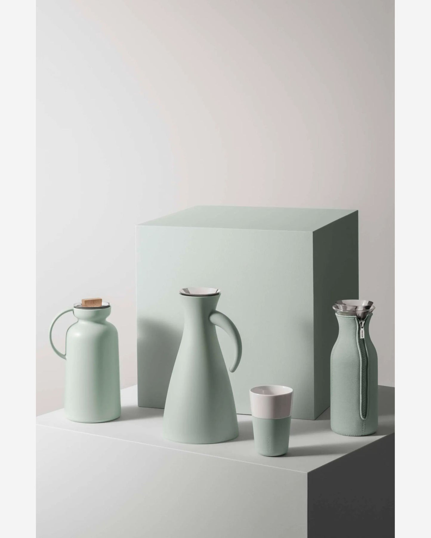 Eva Solo 568002 Fridge carafe 1Ltr  Sage woven