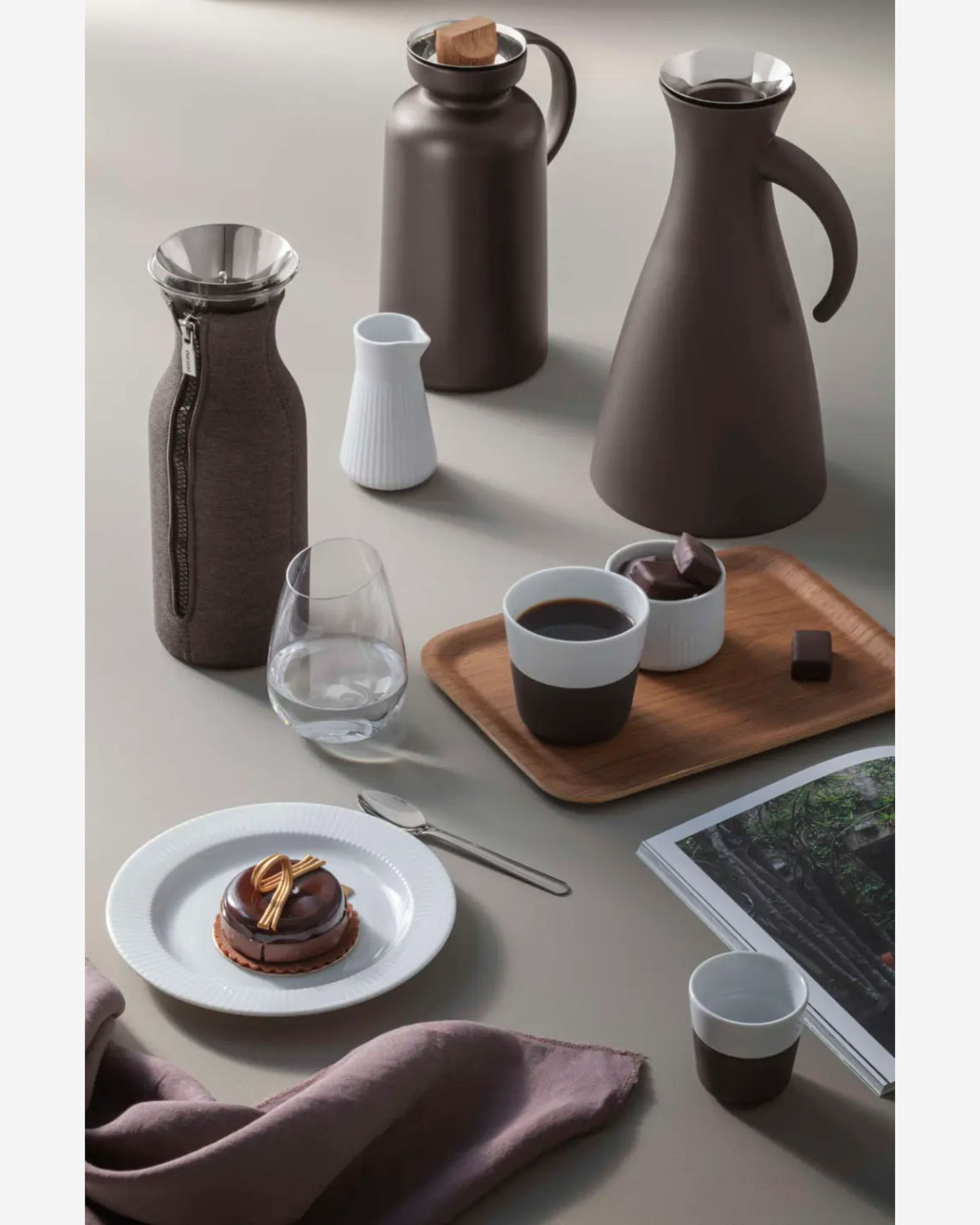 Eva Solo 568001 Fridge Carafe 1Ltr  Chocolate woven