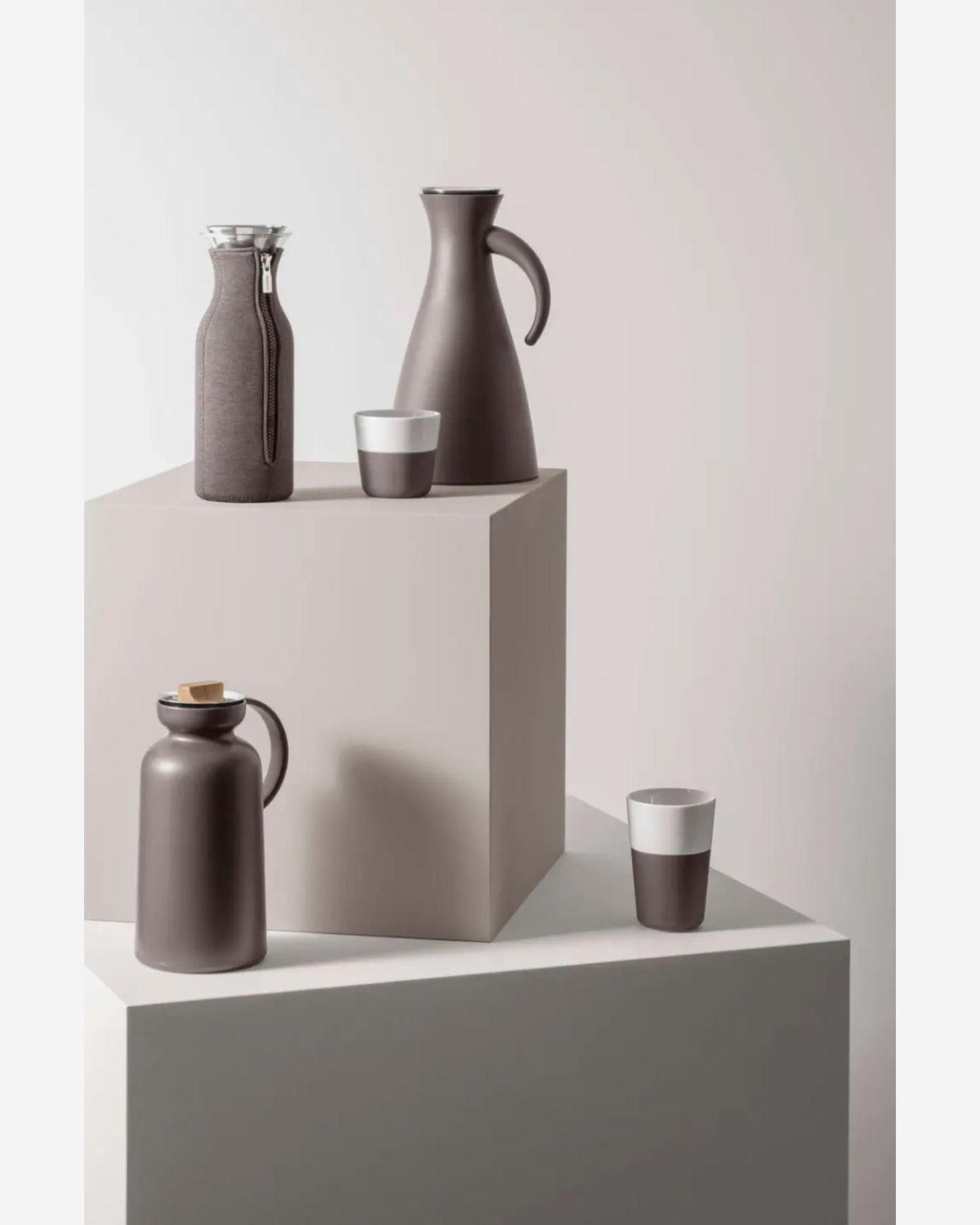 Eva Solo 568001 Fridge Carafe 1Ltr  Chocolate woven