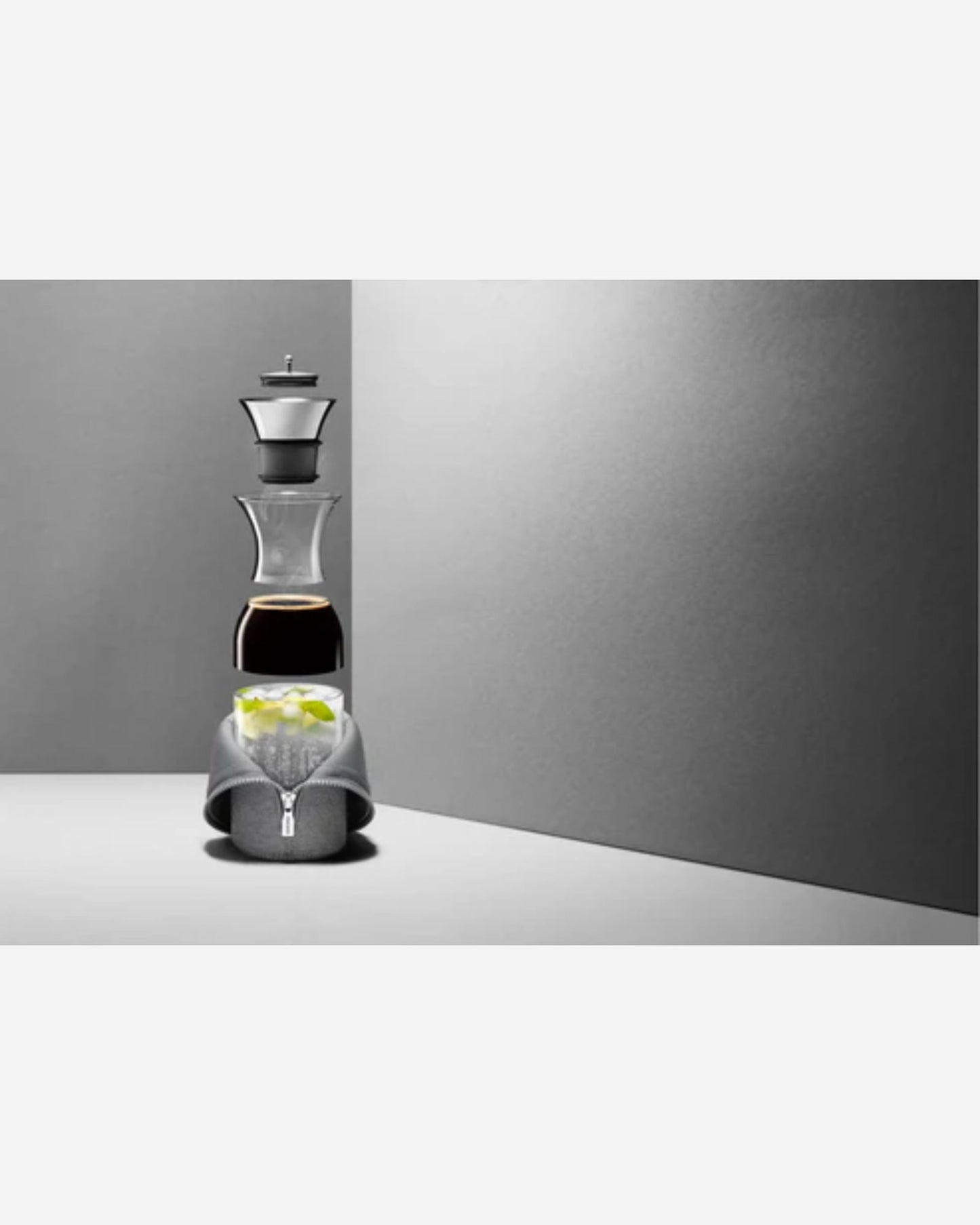 Eva Solo 567972 Fridge Carafe 1L Black woven