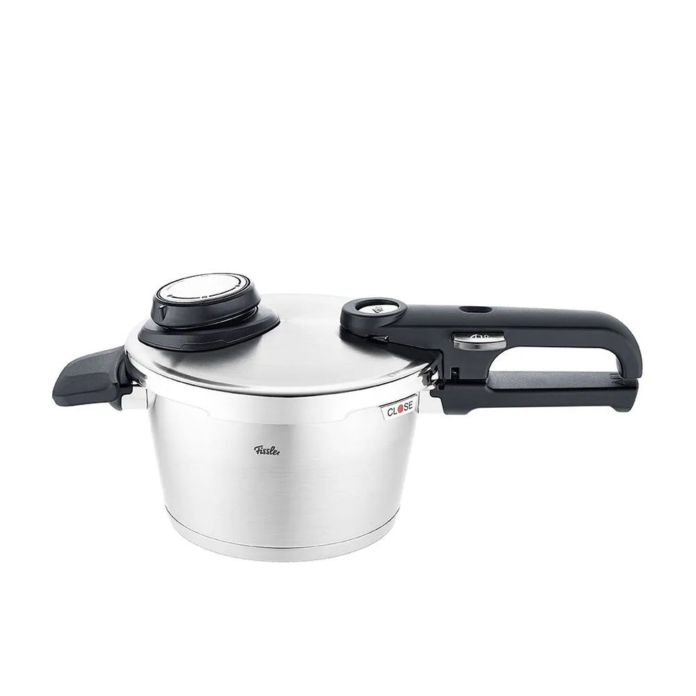 Fissler VITAVIT PREMIUM S4 PRESSURE COOKER 22CM 4.5L WITH PERFORATED INSERT