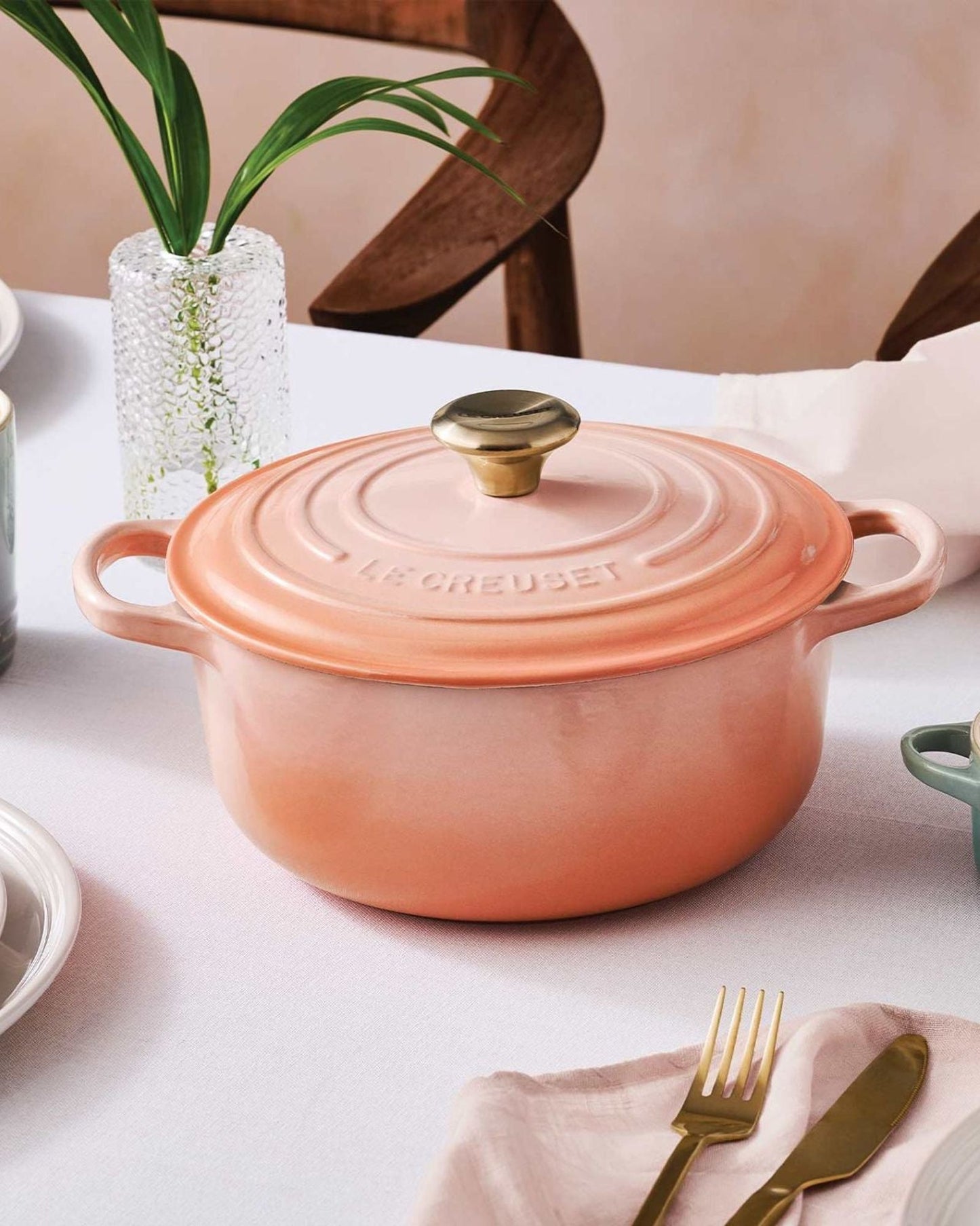 Le Creuset Round French Oven 24cm Peche