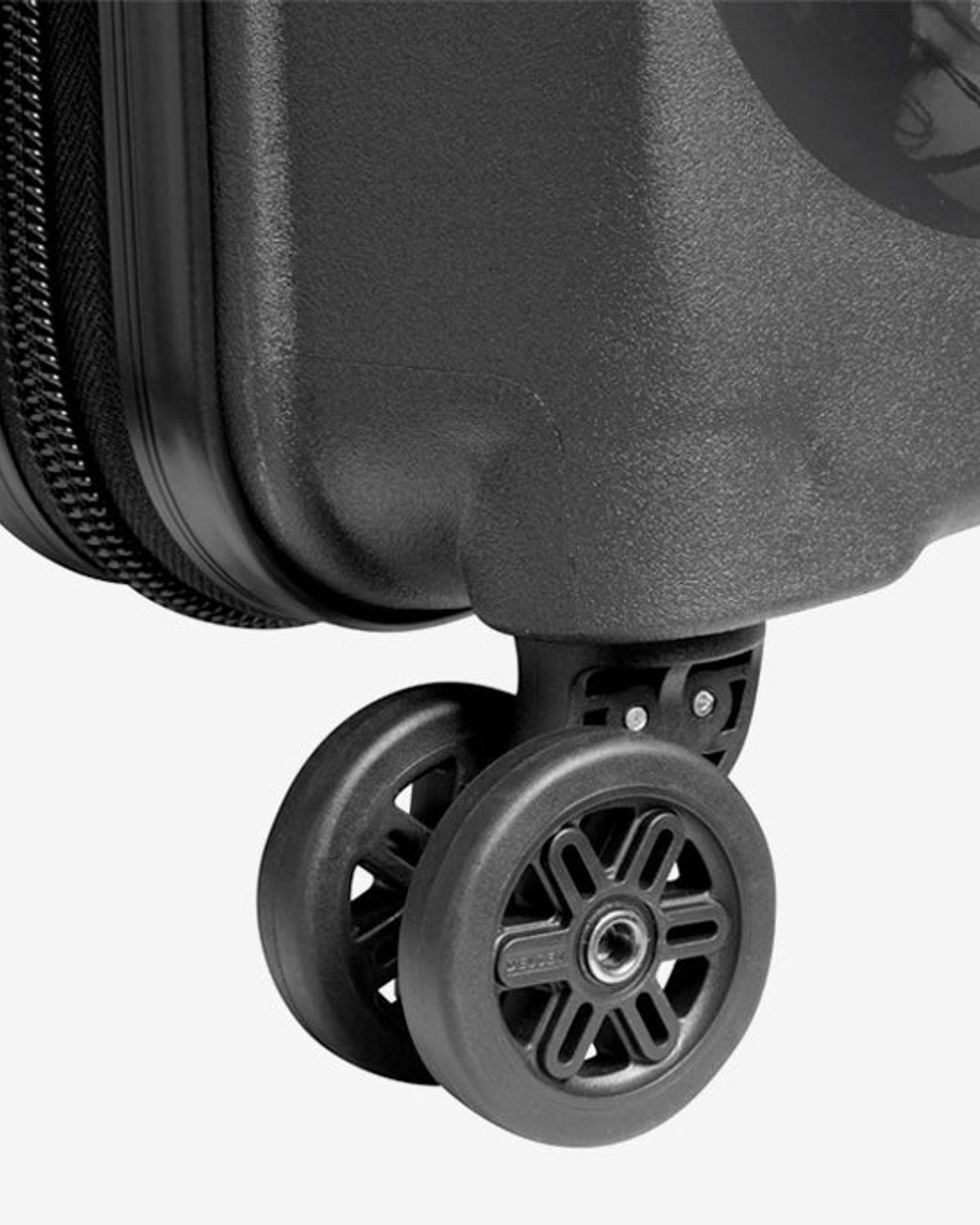 Delsey Paris Belmont Set of 2 Luggage + Free Agreable Backpack