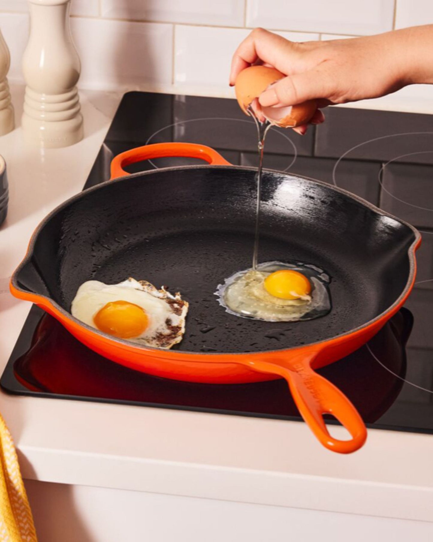 Le Creuset Round Skillet 23cm Flame