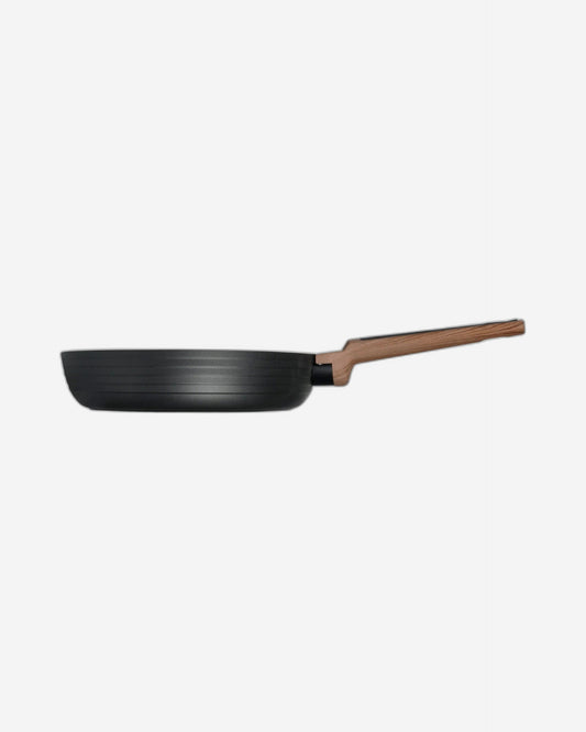 Fissman Frying Pan Diamond Series Series Aluminum With Induction Bottom And Professional Non Stick Coating Greblon C3+ Black 26x5.8cm