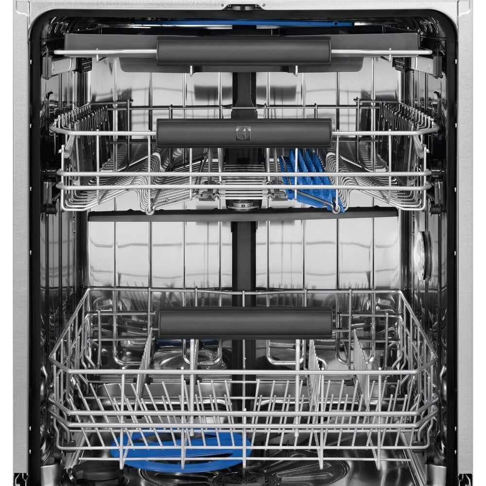 Electrolux Freestanding Dishwasher with 15 Place Settings 60cm
