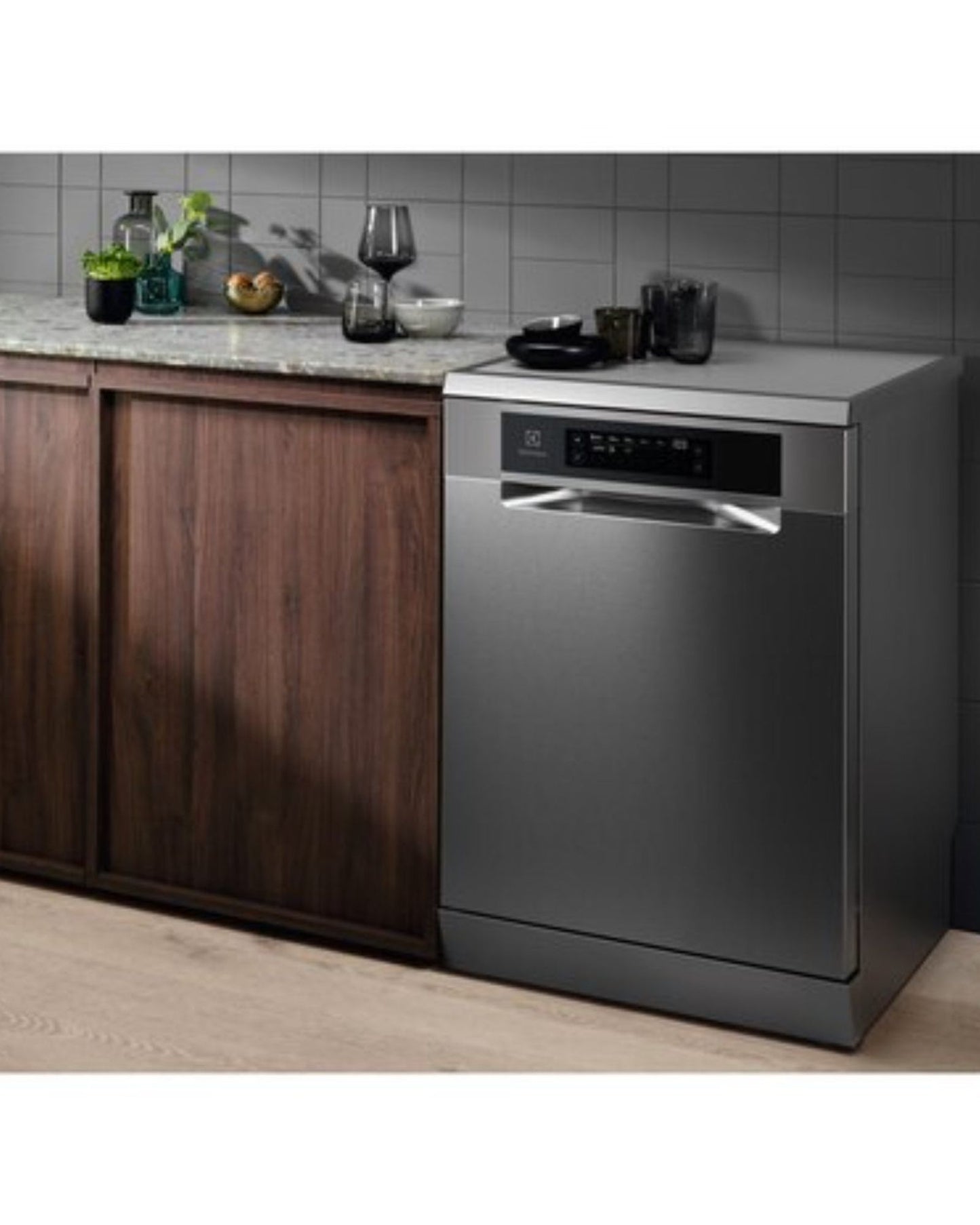 Electrolux 15 Place Settings Freestanding Dishwasher 60cm