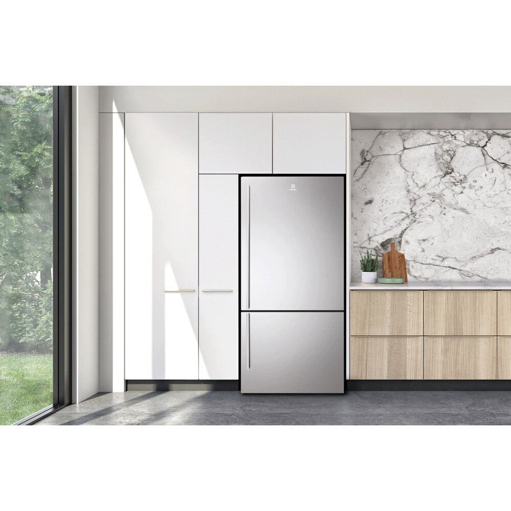 Electrolux 496L Bottom Freezer Refrigerator