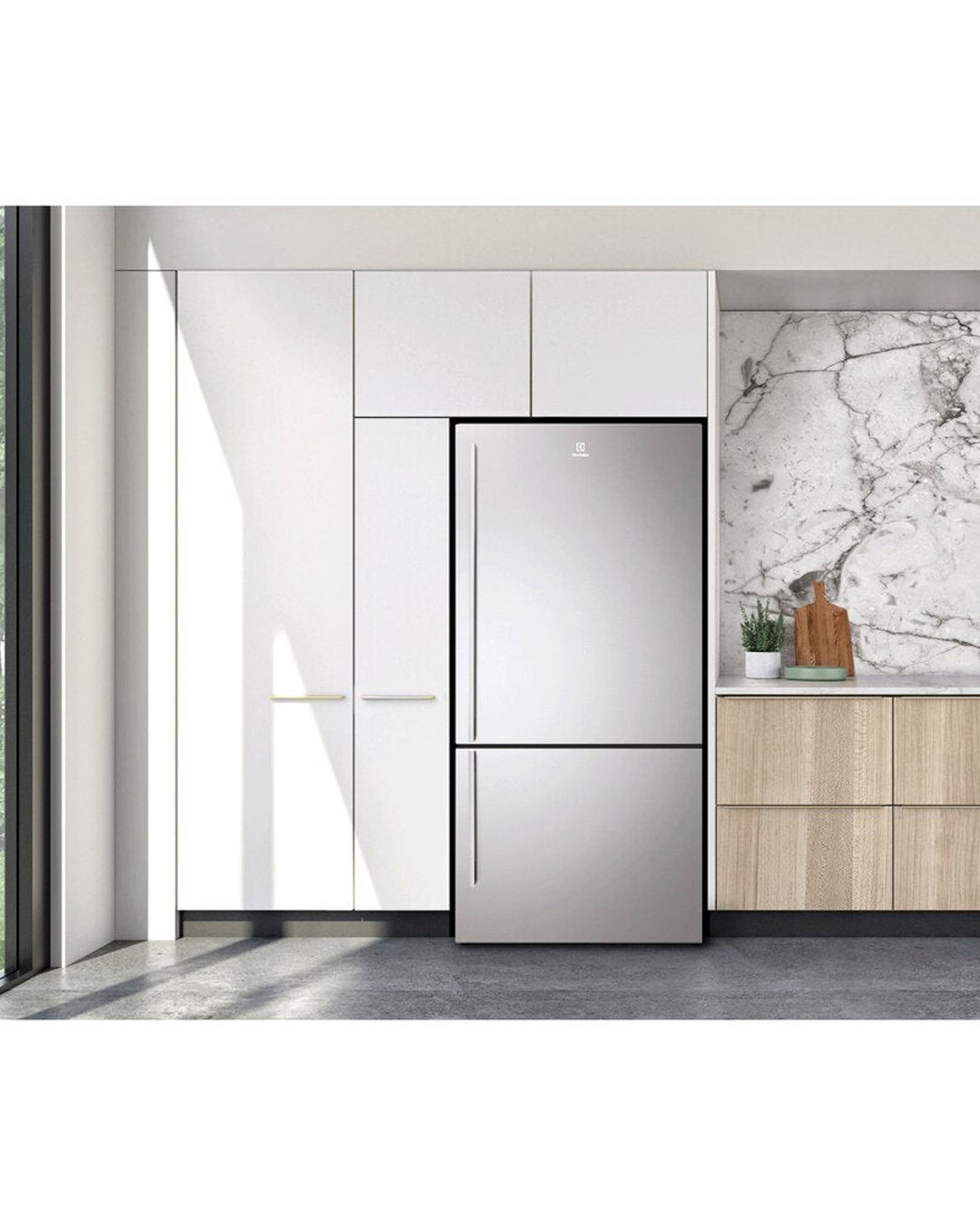 Electrolux 496L Bottom Freezer Refrigerator