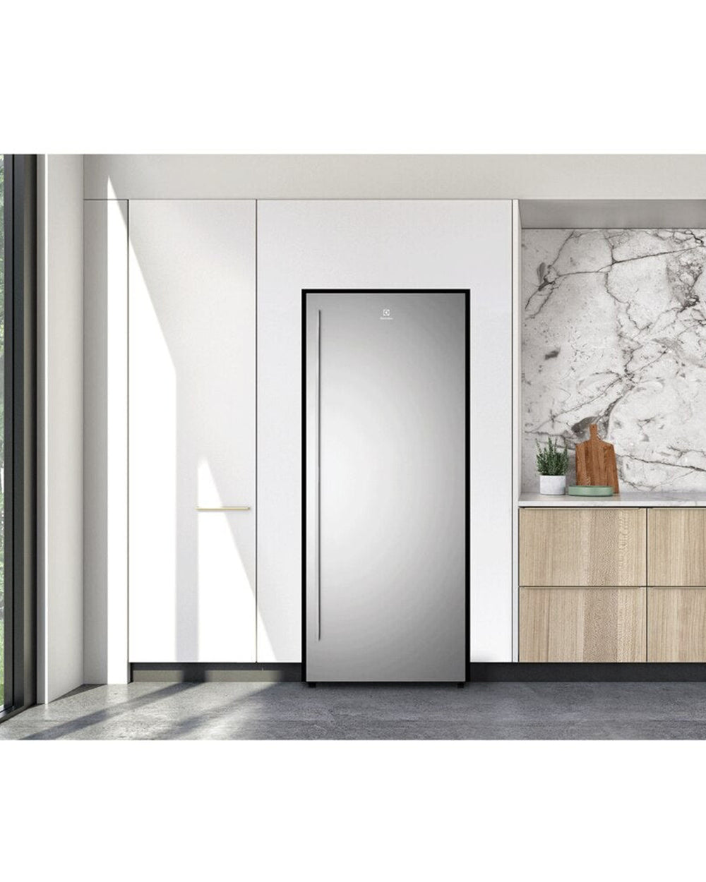 Electrolux 388L Single Door Freezer