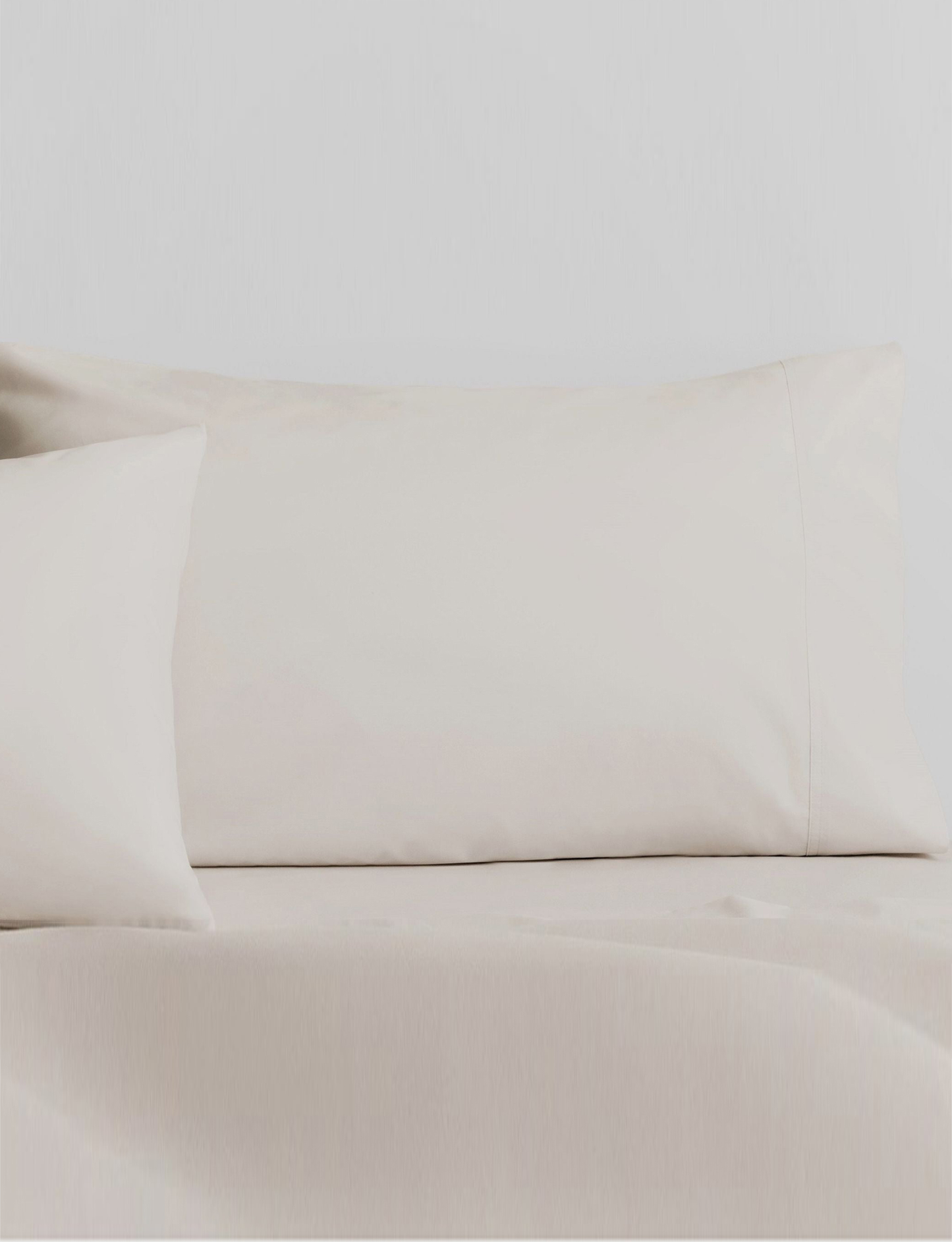 Sheridan 500 TC Cotton Sateen Plain Dyed Emperor Fitted Sheet Chalk