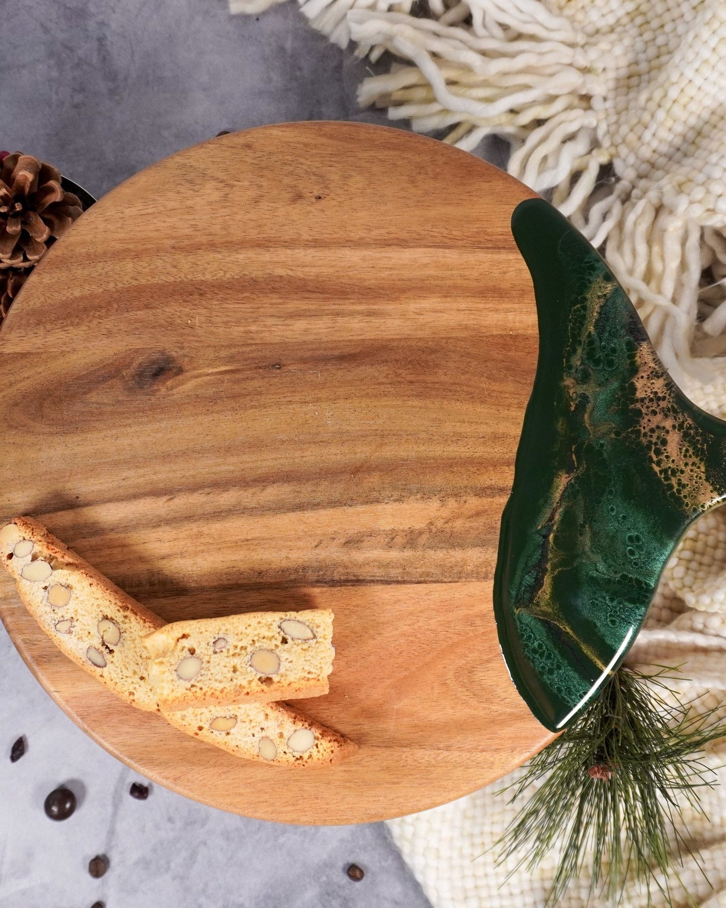 Lynn & Liana 12" + 5" Handle Round Paddle Board, Jade