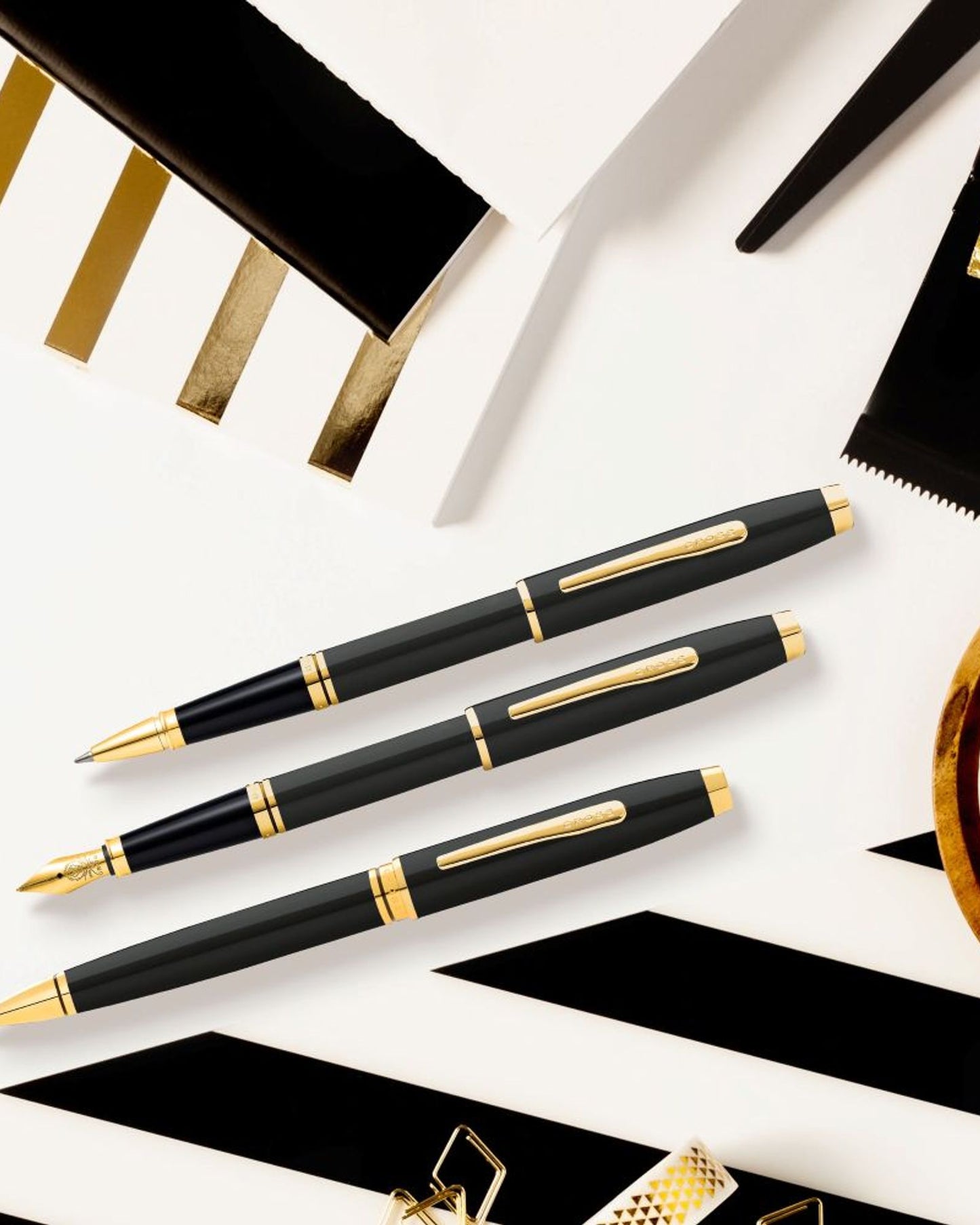 Cross Coventry Black Lacquer with Gold-Tone Ballpoint Pen AT0662-11