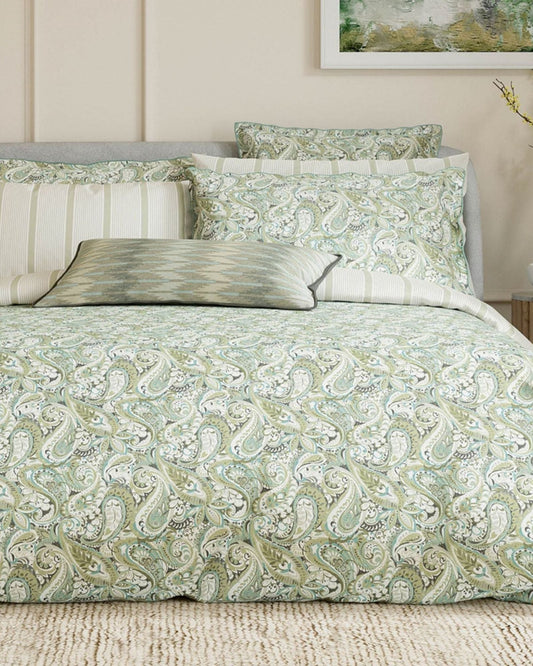 Bedeck of Belfast "Alessie" Duvet Cover and Oxford Pillowcase in Green