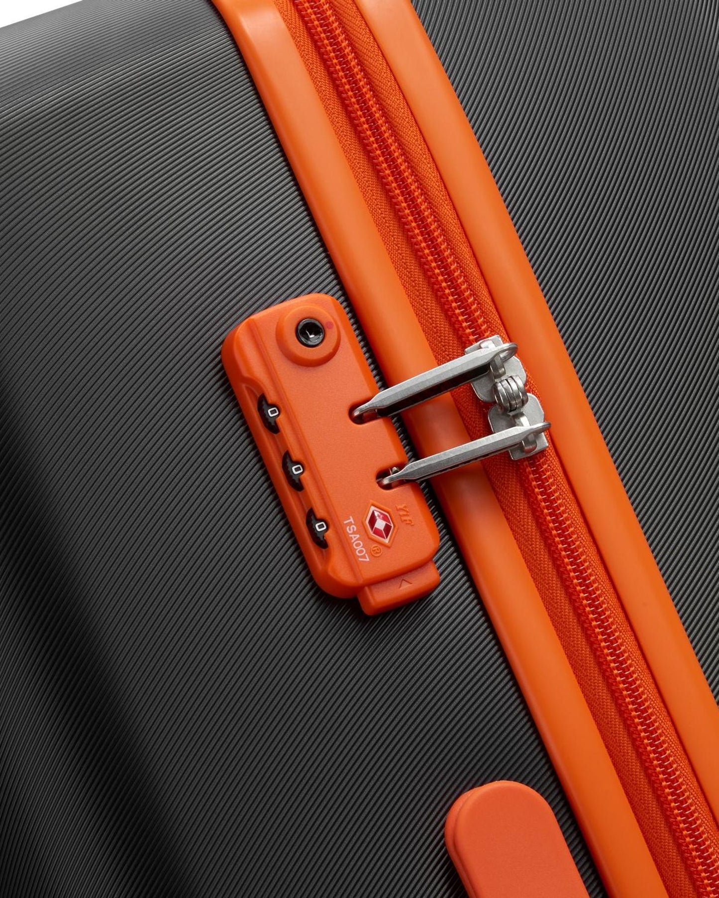 UCOB Fabrica 4 Double Wheel Hardcase Non-Expandable Luggage Trolley