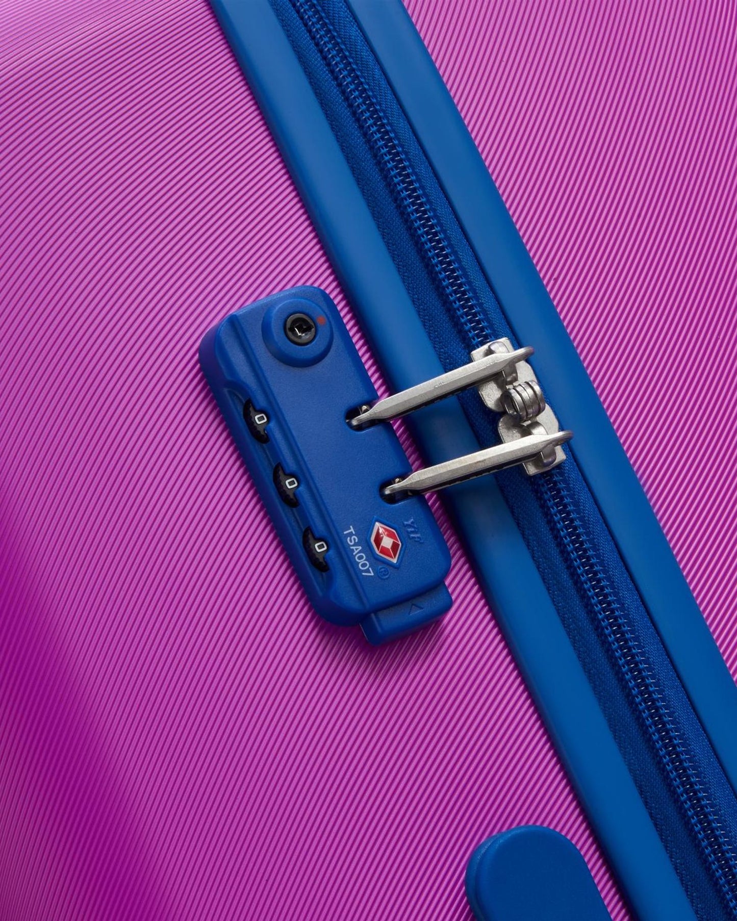 UCOB Fabrica 4 Double Wheel Hardcase Non-Expandable Luggage Trolley