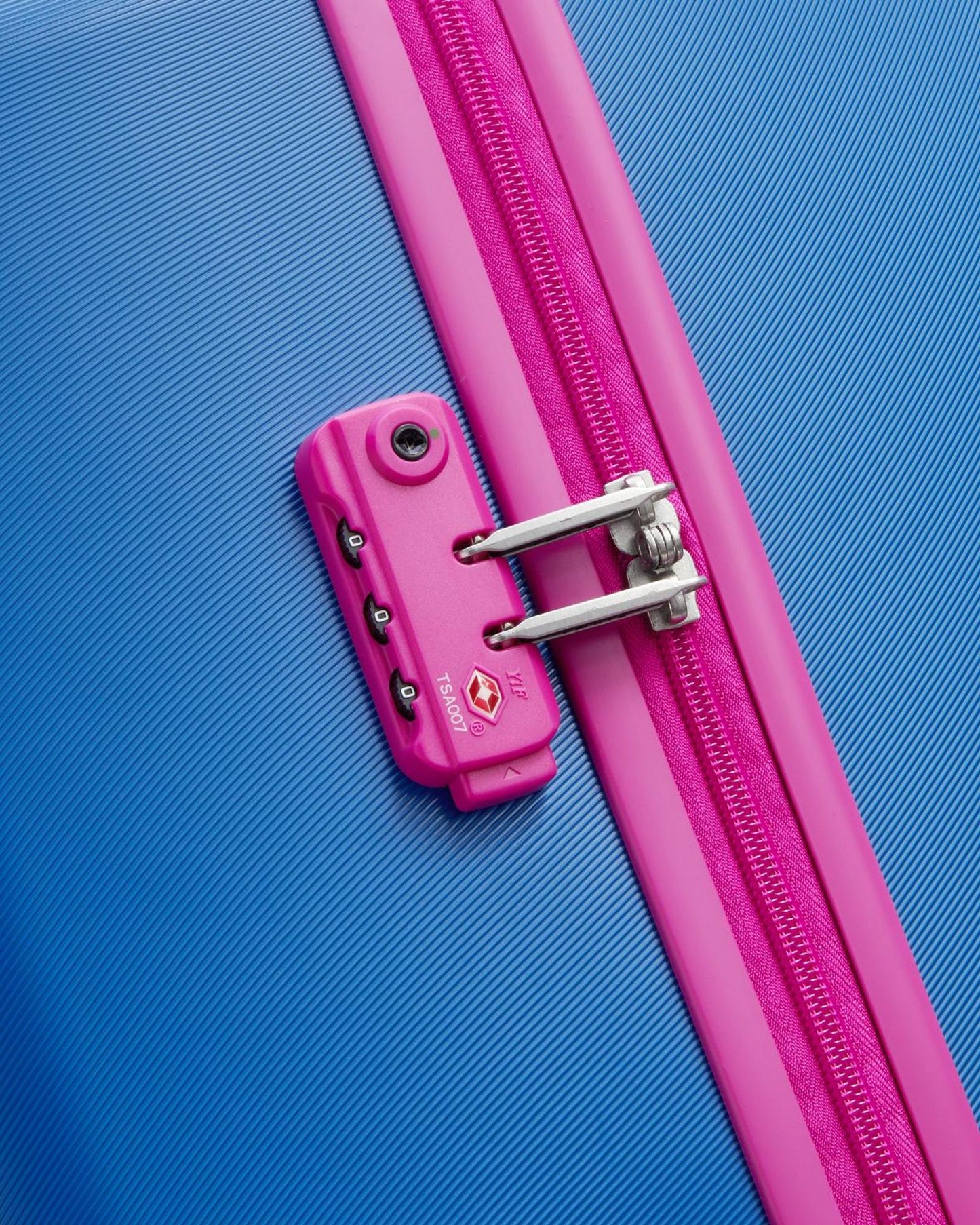 UCOB Fabrica 4 Double Wheel Hardcase Non-Expandable Luggage Trolley