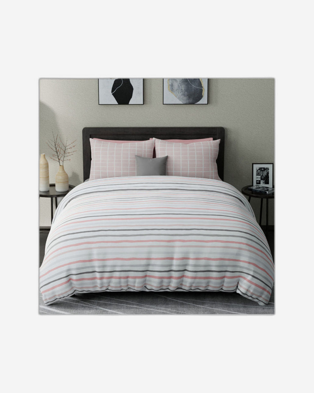 United Colors of Benetton Boutique 300 TC Super King Bedsheet with 2 Pillow covers Blush Grey