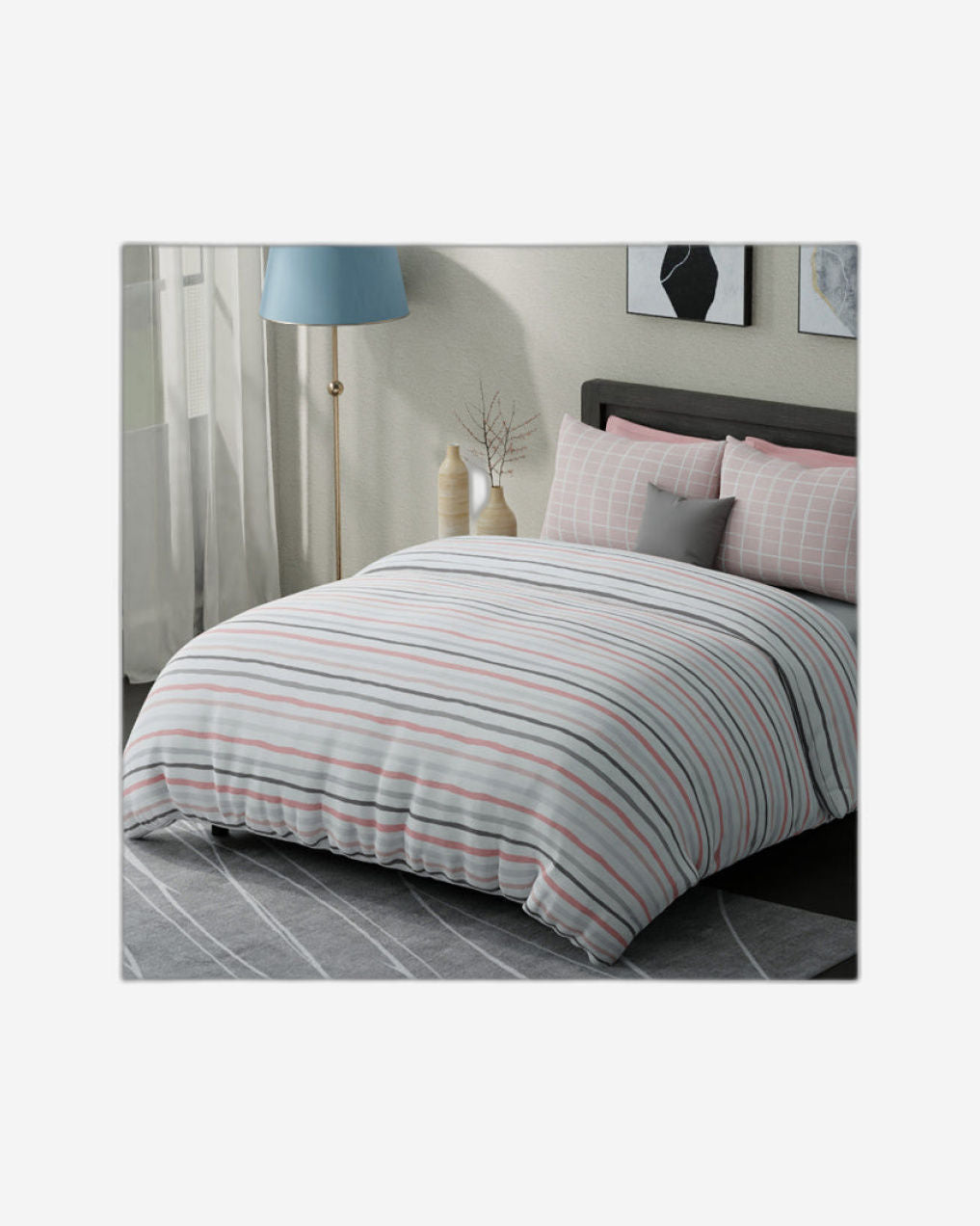 United Colors of Benetton Boutique 300 TC Super King Bedsheet with 2 Pillow covers Blush Grey