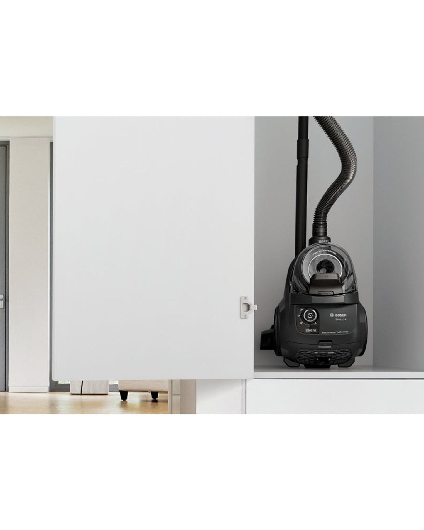 Bosch Series 4 Bagged Vacuum Cleaner Black