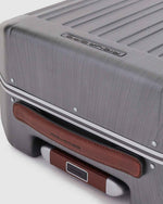 Piquadro Pqlm-Frame 55Cm Ultra Slim Hardcase Cabin Luggage Trolley Black / Light Brown - Bv4425Pqlm/Ncu