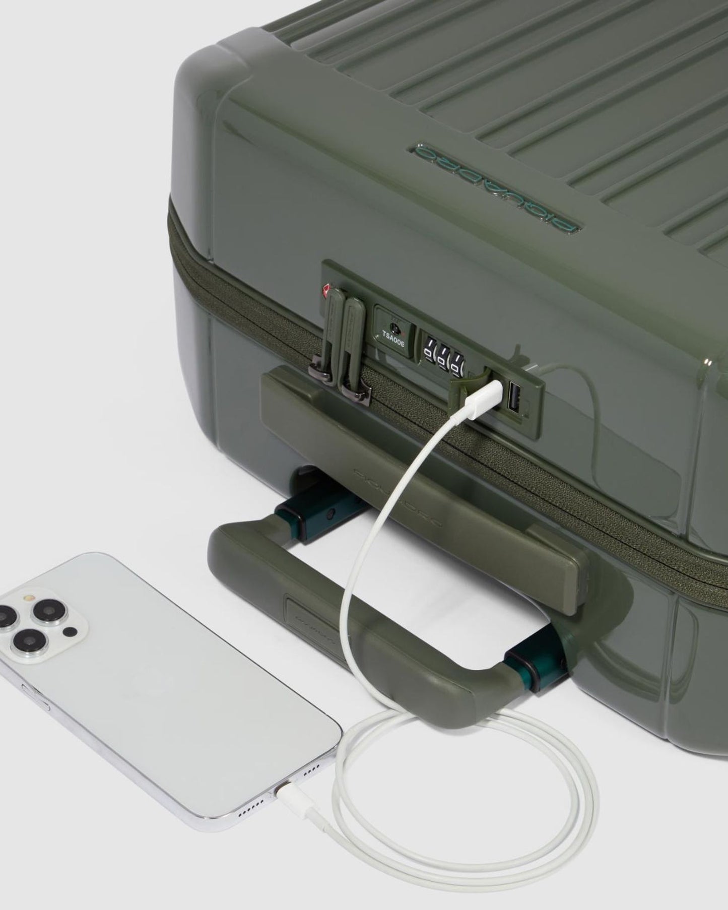 Piquadro Pq-Light Ultra Slim Spinner In Polycarbonate Green