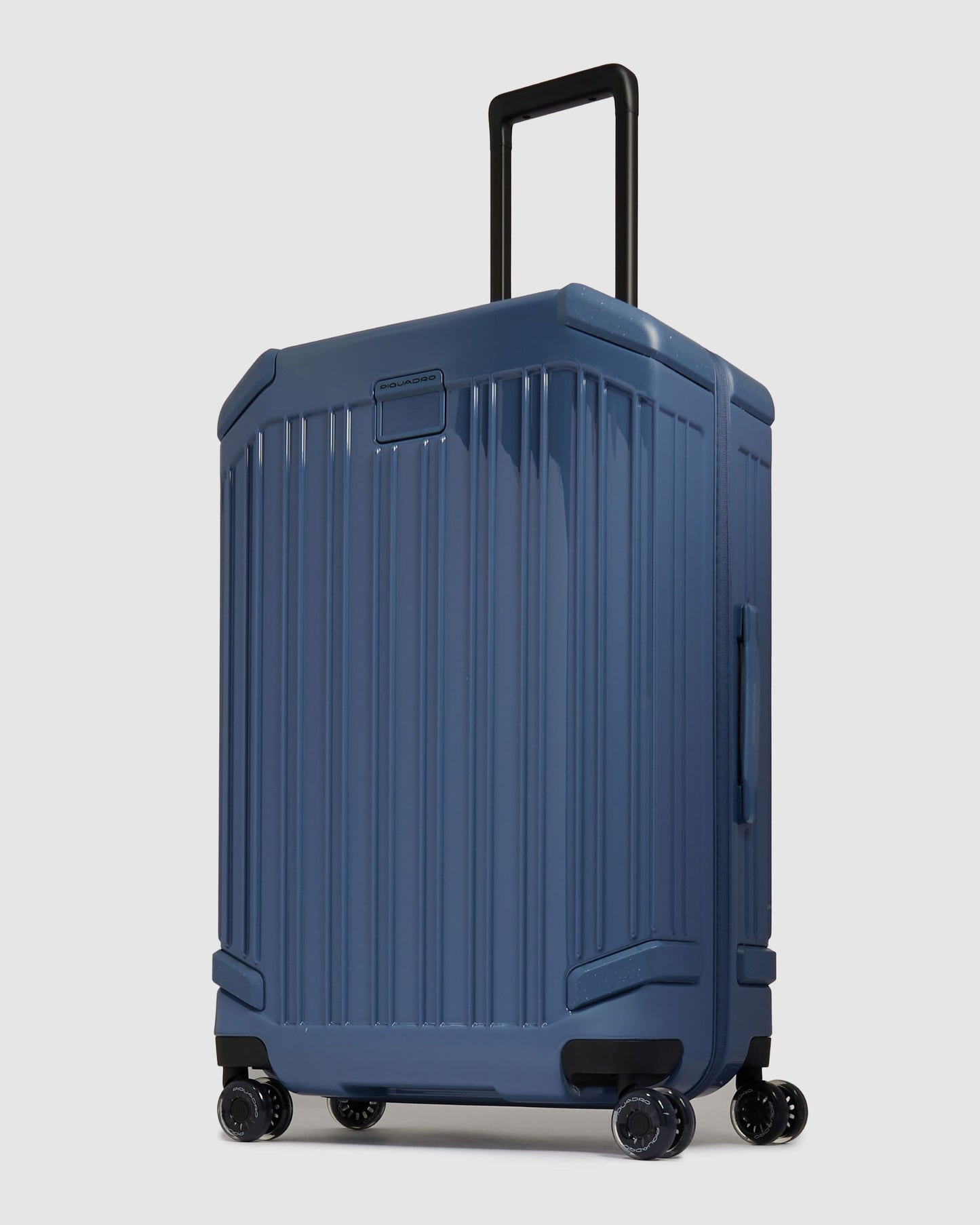 Piquadro Pop Hardside 4 Wheel Medium Suitcase Blue