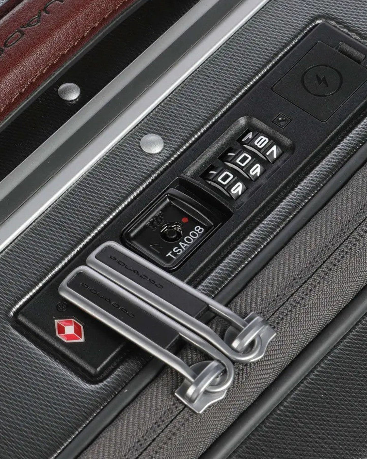 Piquadro Pilot Case Pqlm 55cm 4 Double Wheels Cabin Luggage Trolley