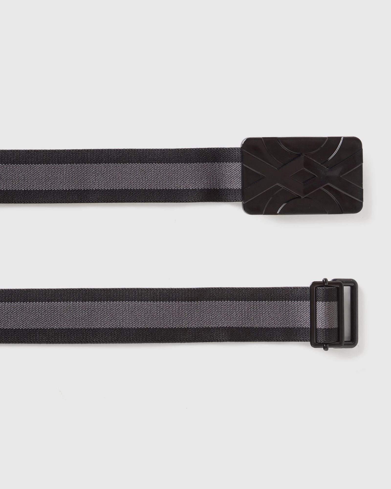 Elastic belt